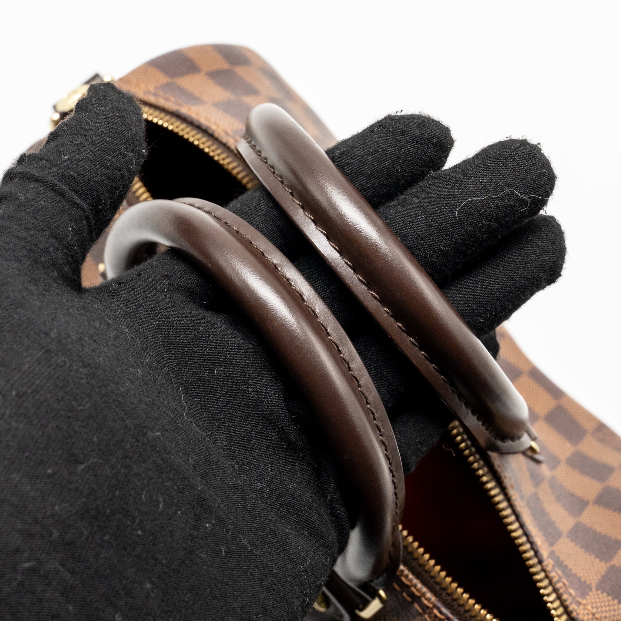 louis-vuitton-speedy-bandouliere-25-damier-ebene-canvas-ghw-4