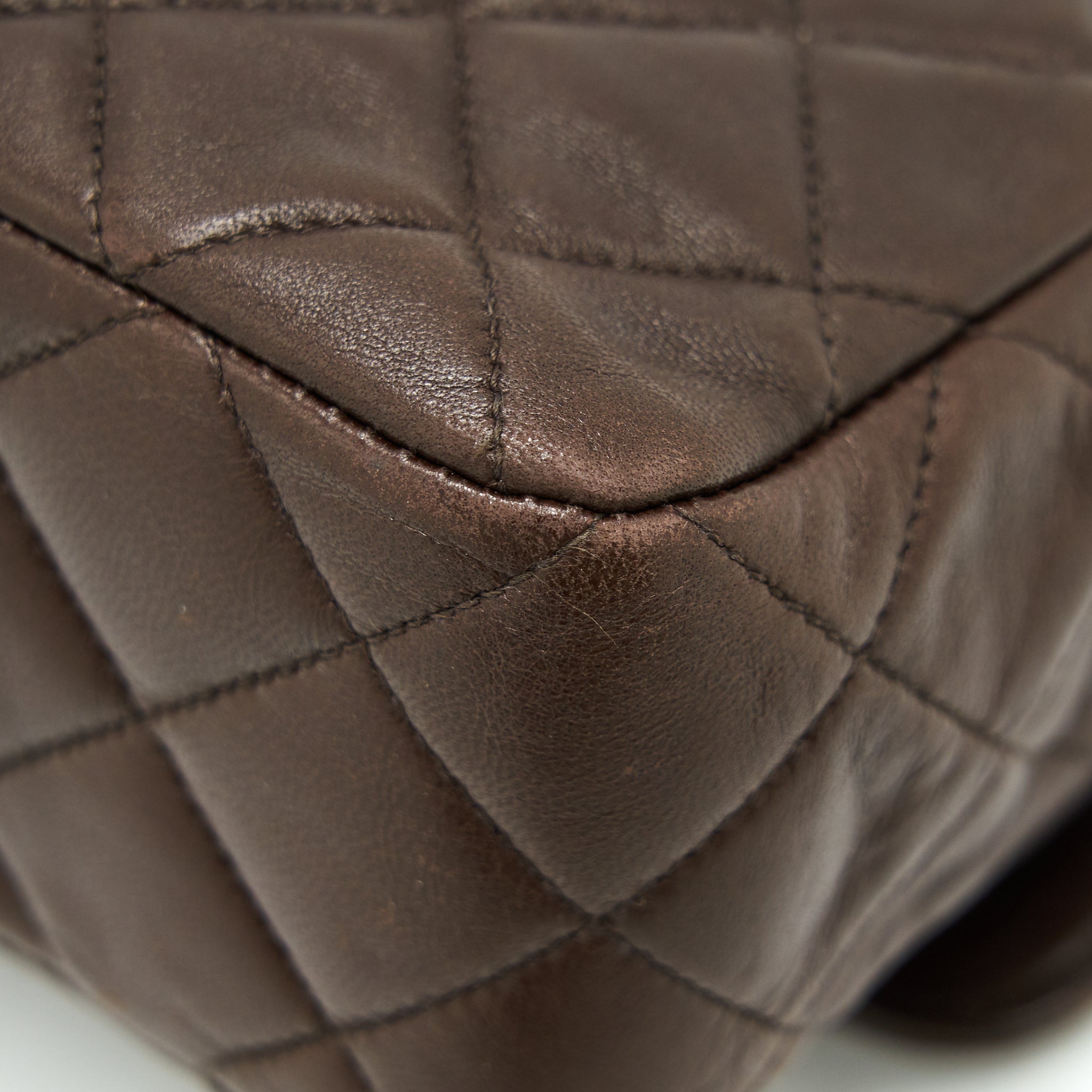 chanel-medium-flap-bag-chocolate-ghw