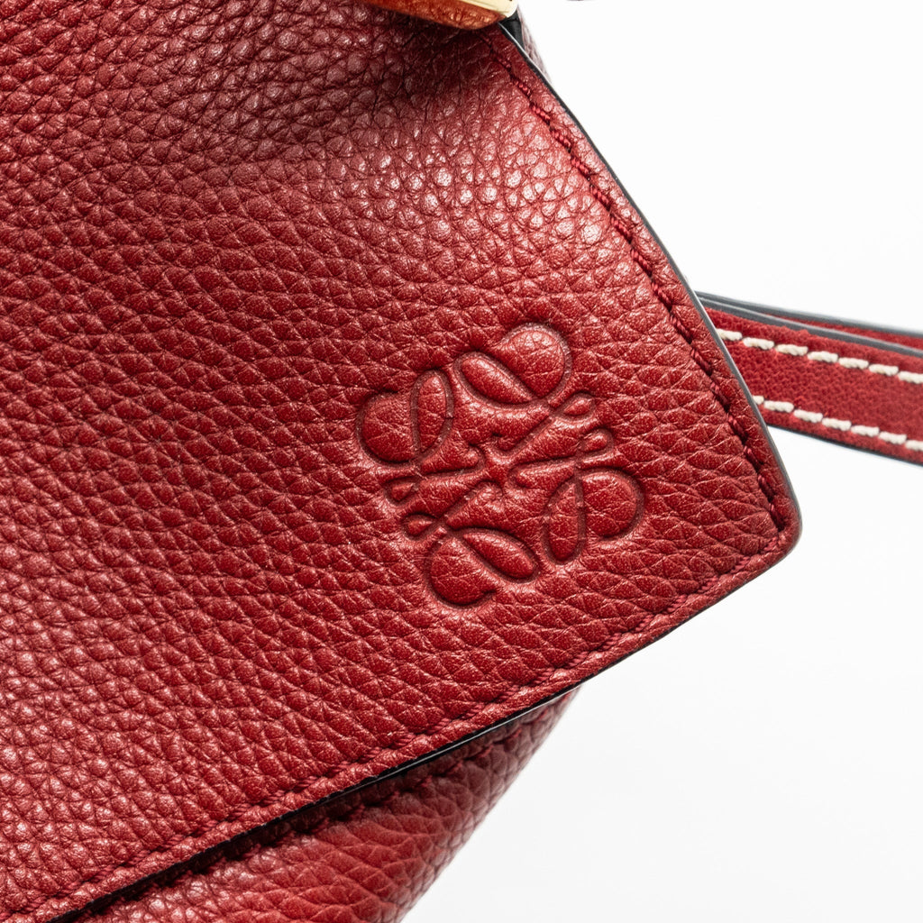 loewe-small-puzzle-grained-calfskin-red-ghw