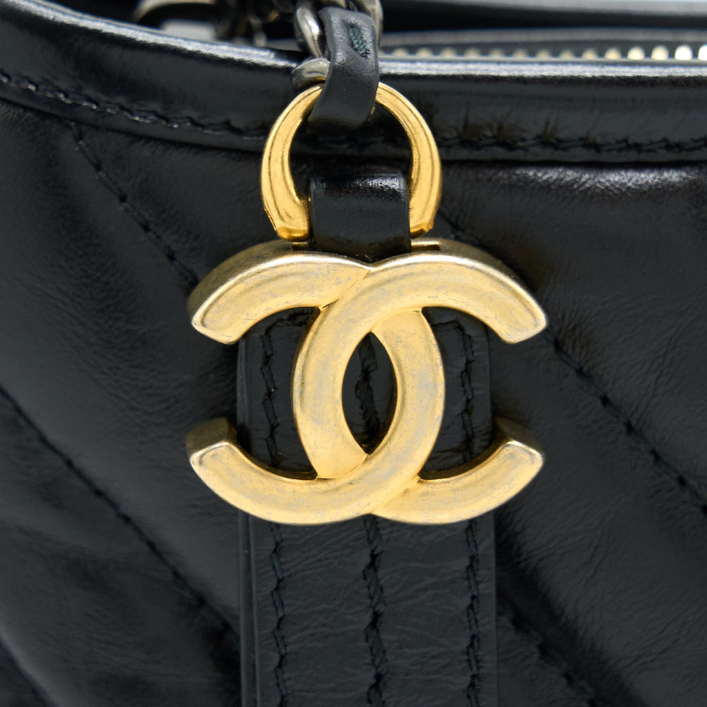 chanel-chevron-small-gabrielle-hobo-bag-black-multicolour-hardware