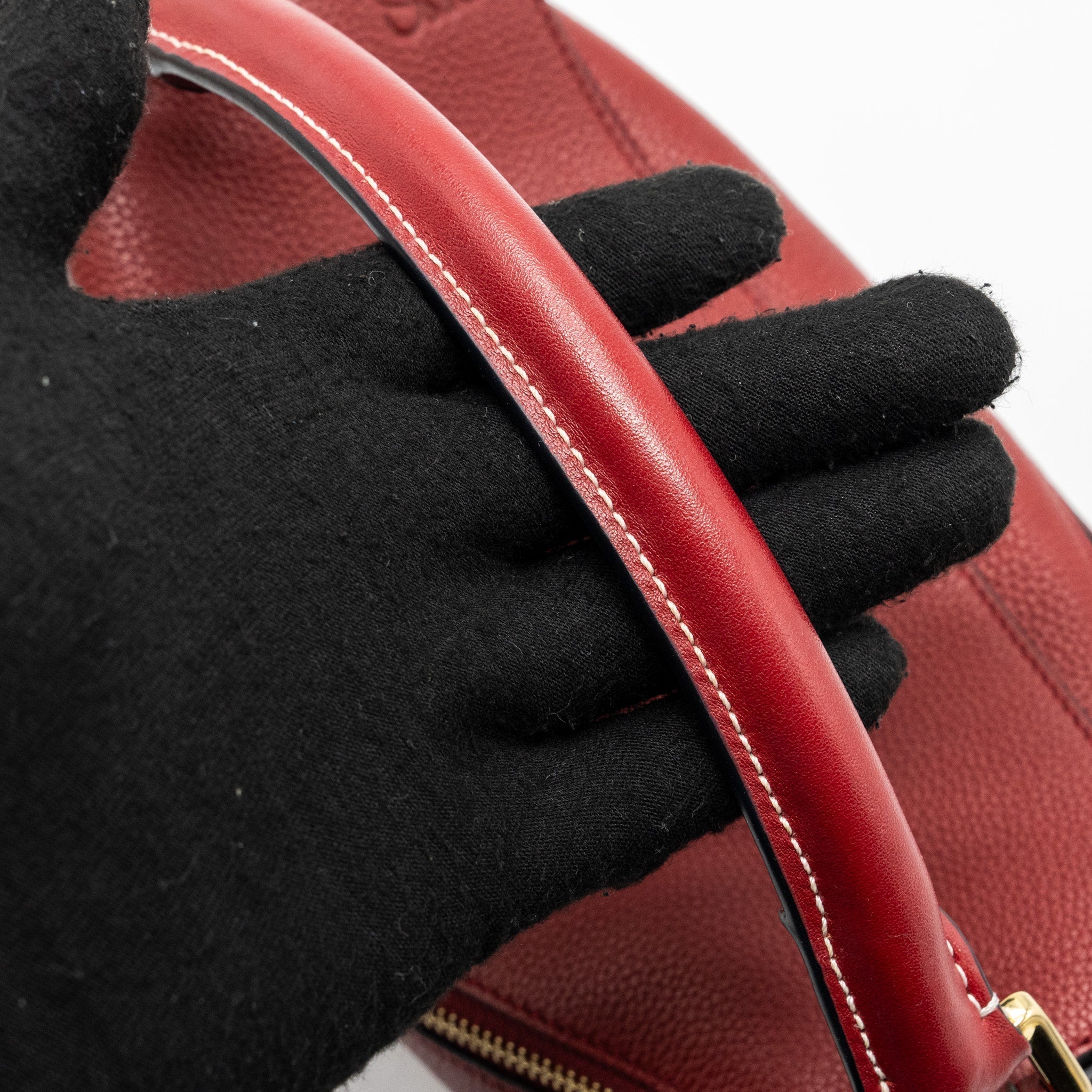 loewe-small-puzzle-grained-calfskin-red-ghw
