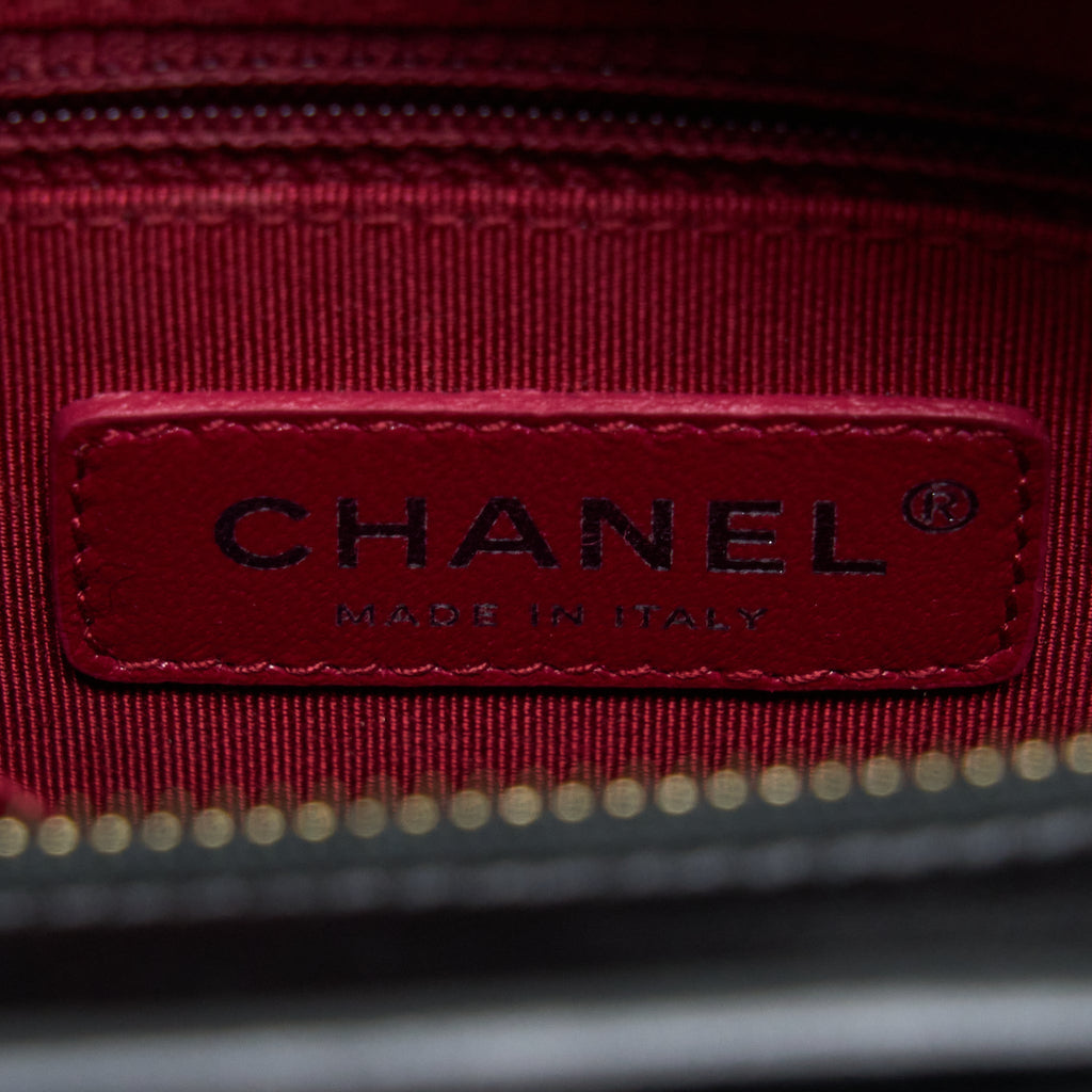 chanel-chevron-small-gabrielle-hobo-bag-black-multicolour-hardware