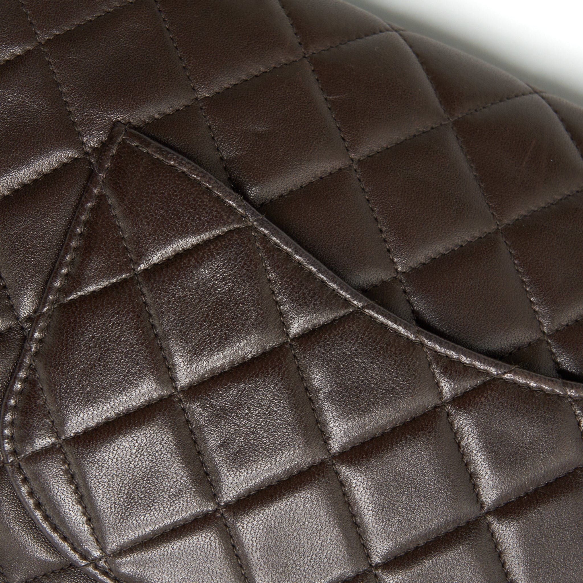 chanel-medium-flap-bag-chocolate-ghw