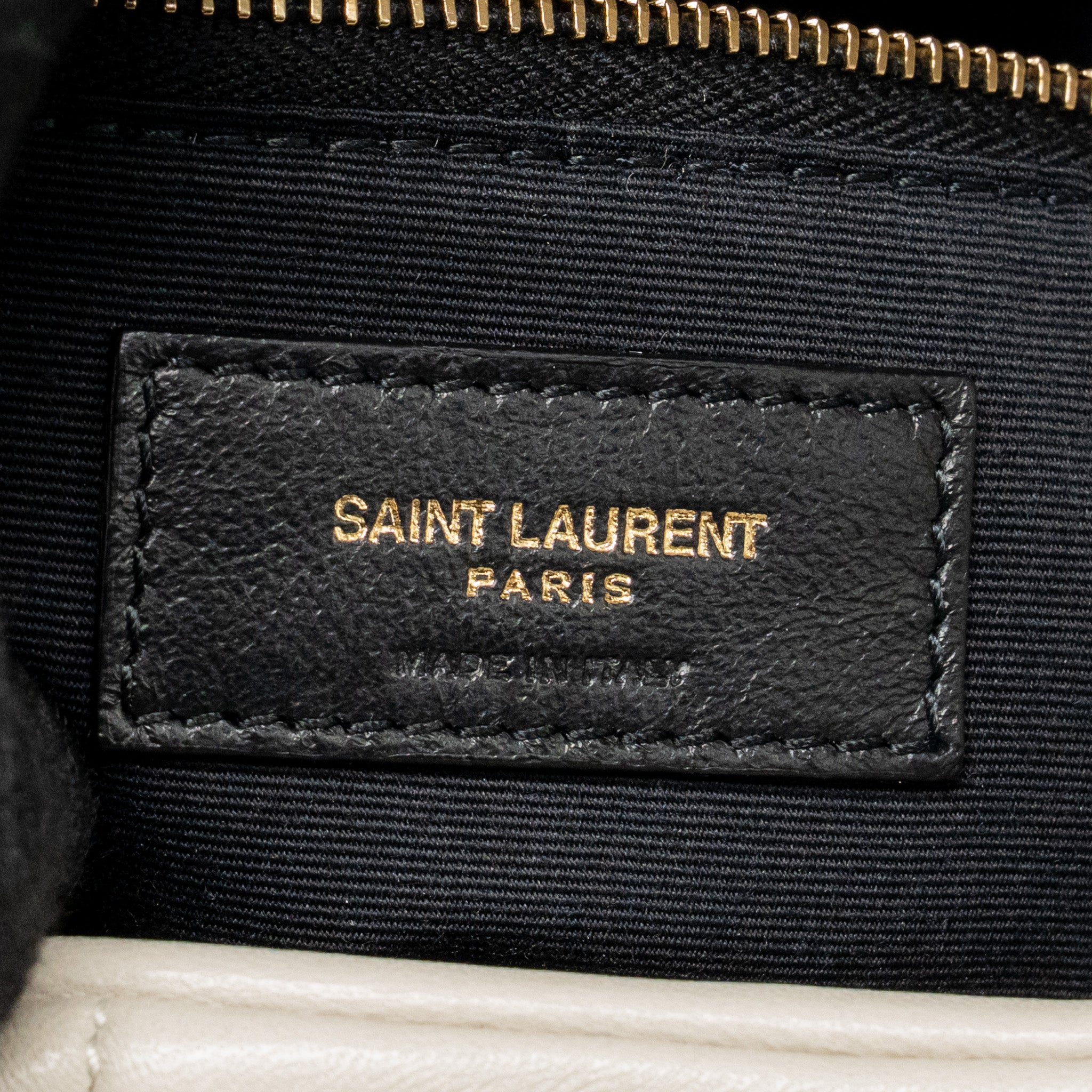 saint-laurent-ysl-small-loulou-puffer-shoulder-bag-lambskin-blanc-vintage-ghw