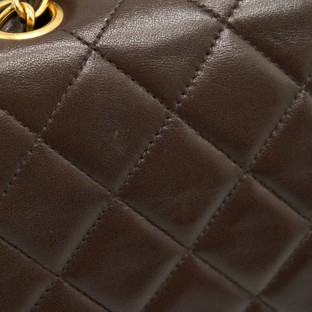 chanel-medium-flap-bag-chocolate-ghw