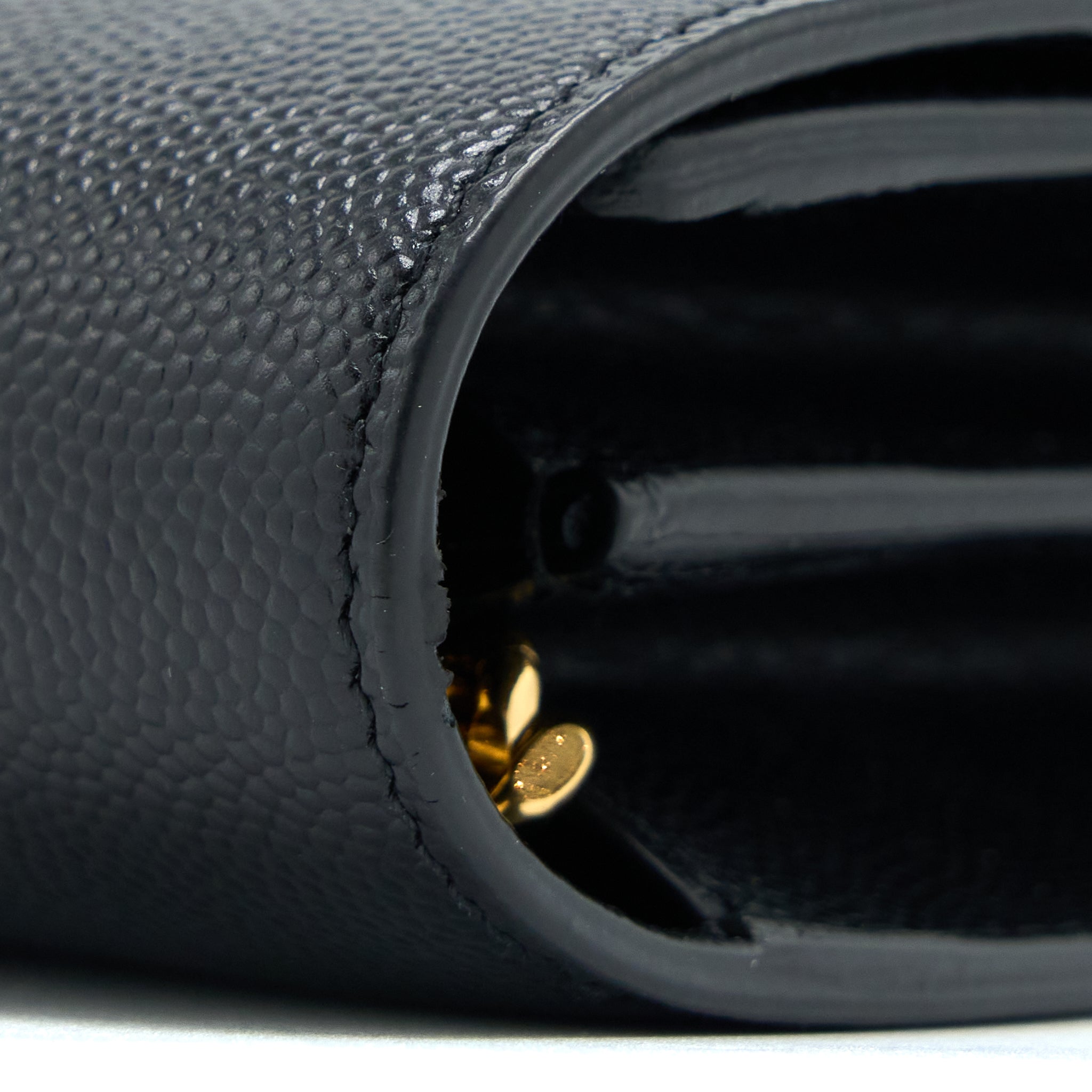 saint-laurent-ysl-kate-bag-grained-calfskin-black-ghw