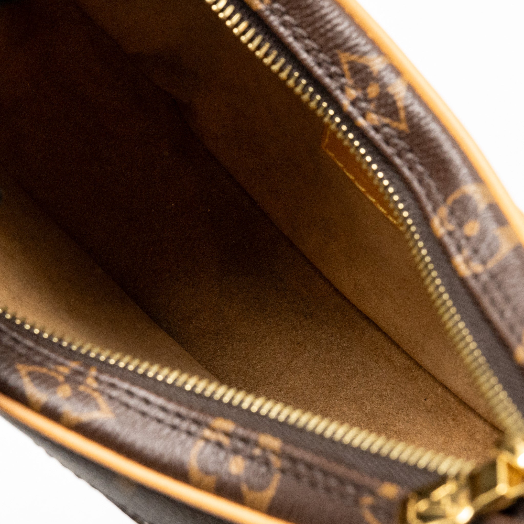louis-vuitton-loop-bag-monogram-canvas-ghw-2