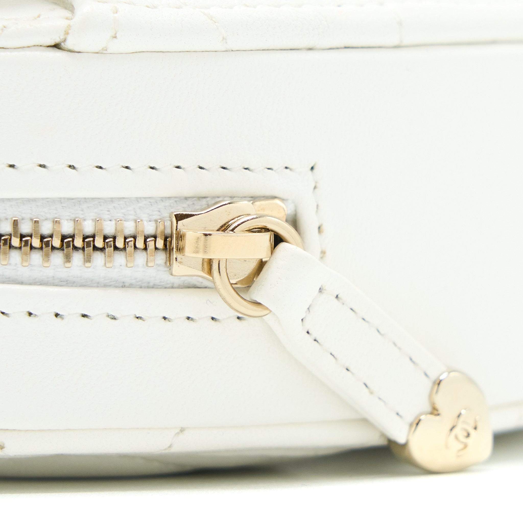 chanel-small-heart-bag-lambskin-white-lghw