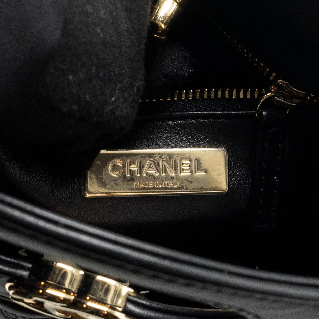 chanel-23a-mini-31-bag-calfskin-black-lghw-microchip-copy