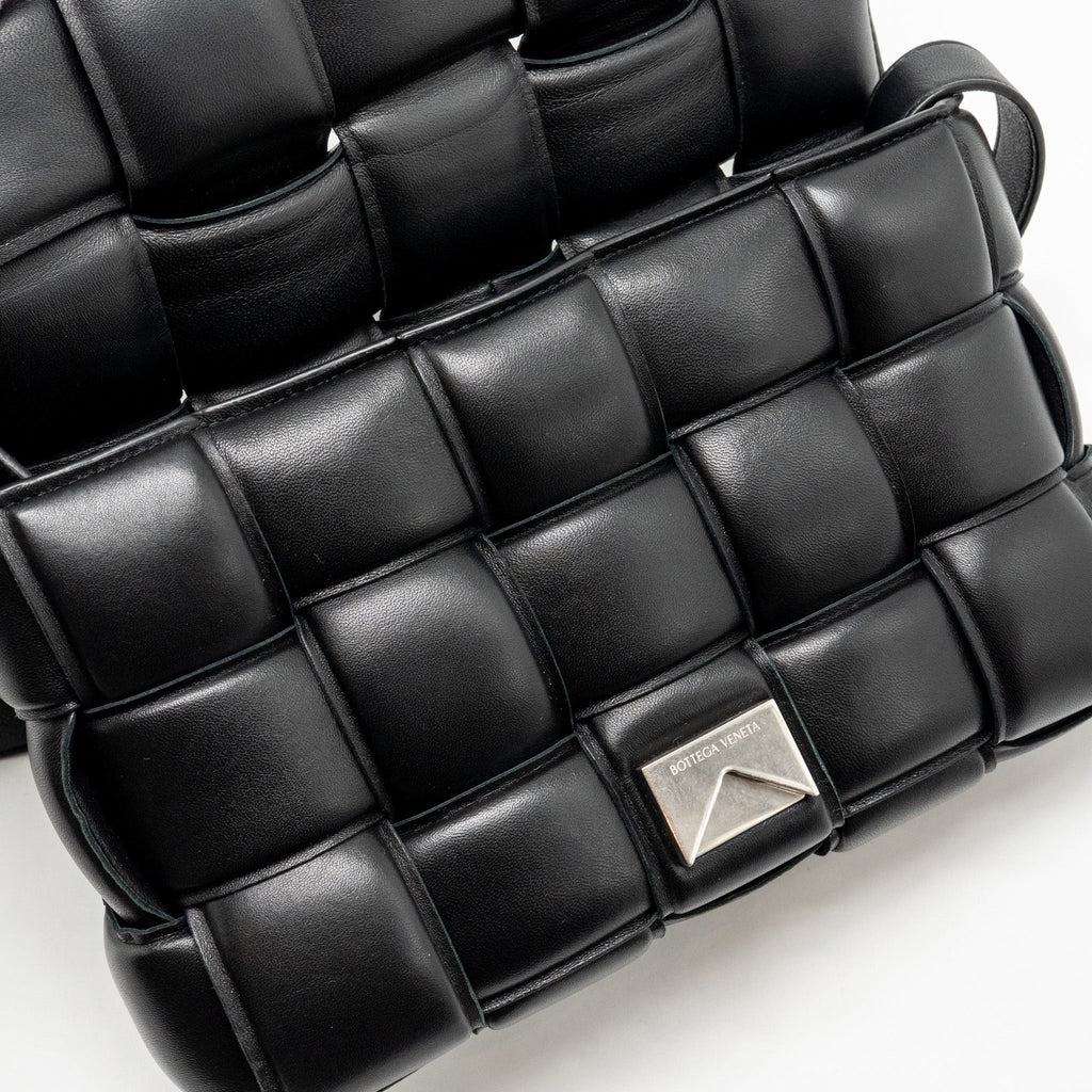 bottega-veneta-padded-cassette-lambskin-black-shw