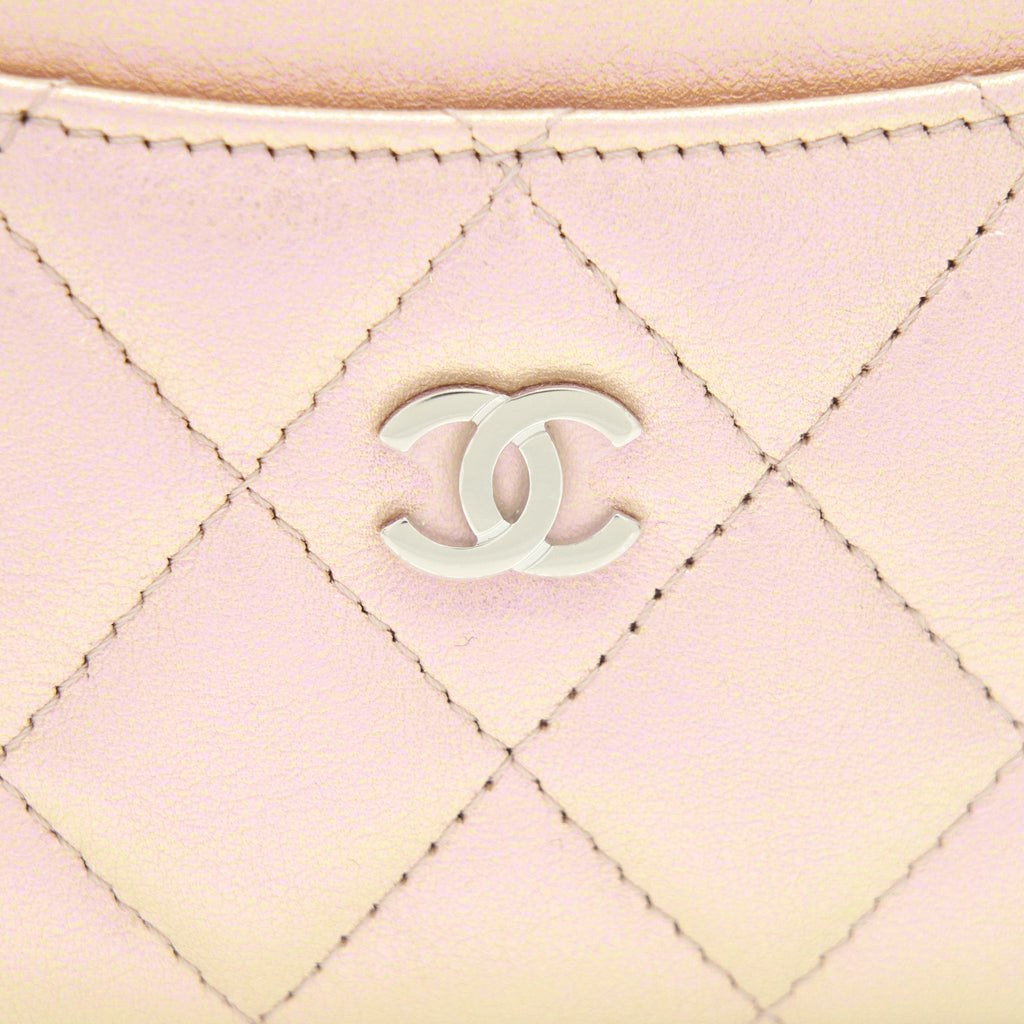 chanel-21k-iridescent-pink-flat-card-holder
