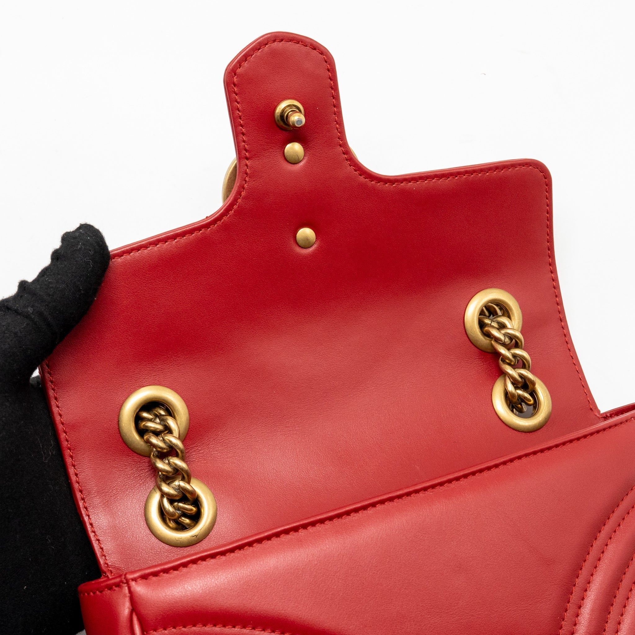 gucci-small-gg-marmont-shoulder-bag-calfskin-red-brushed-ghw-copy
