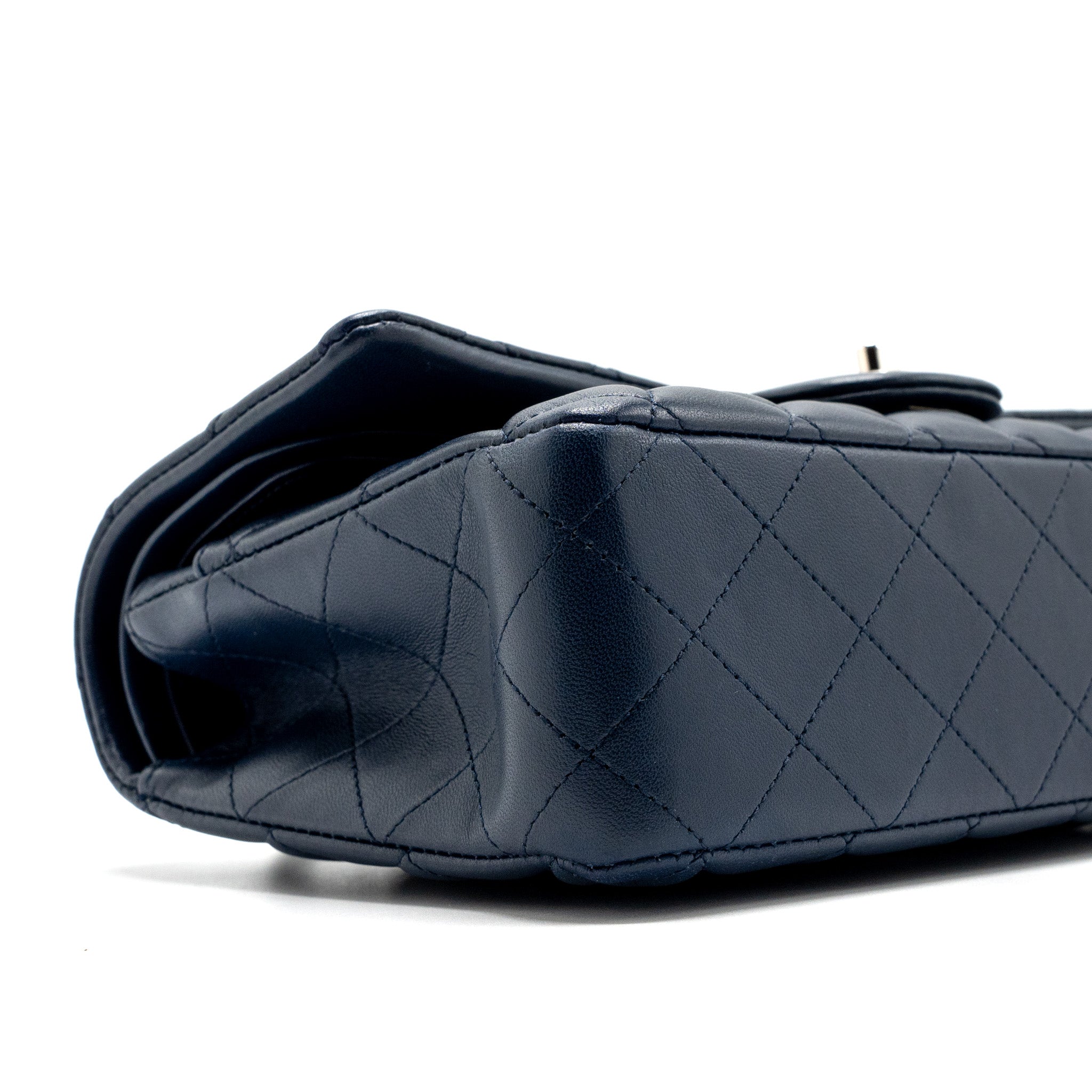 copy-of-chanel-medium-classic-double-flap-bag-lambskin-dark-blue-shw
