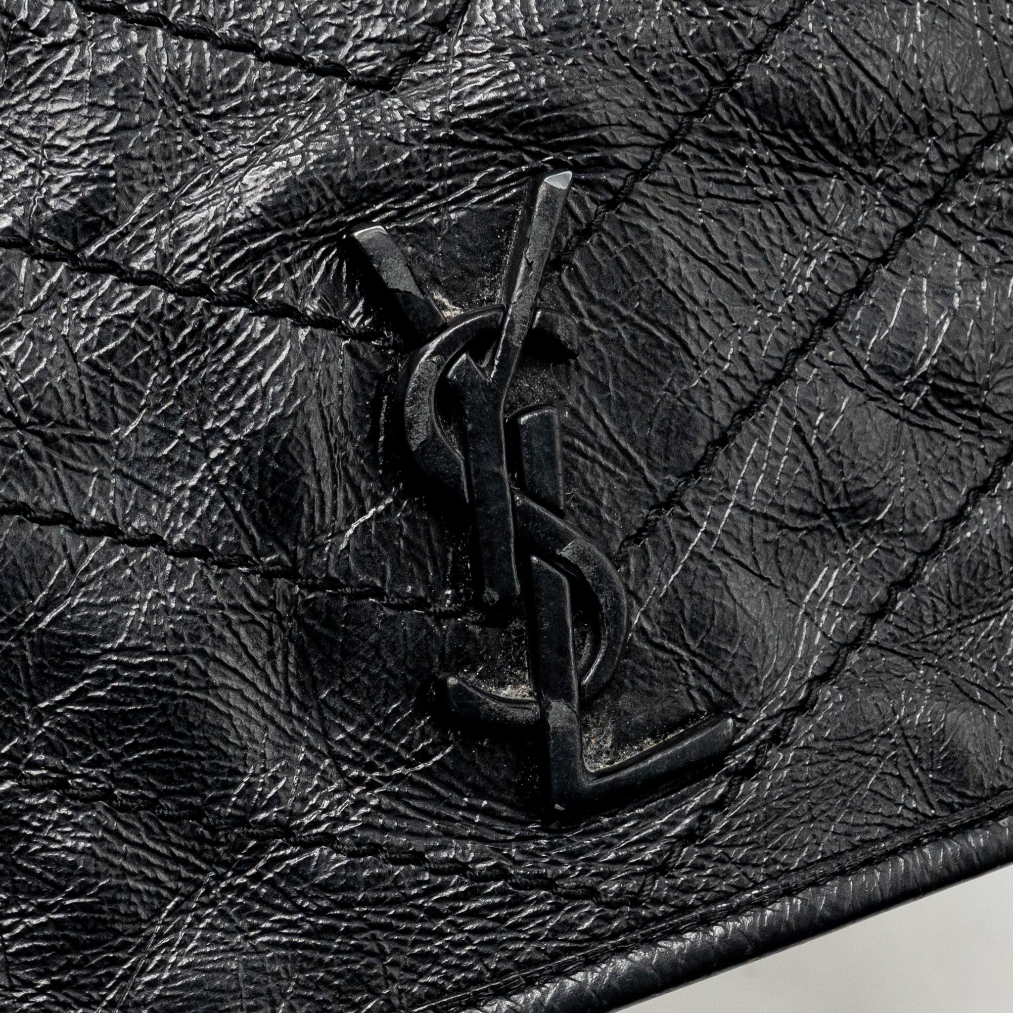 saint-laurent-ysl-niki-chain-wallet-crinkled-calfskin-black-shw