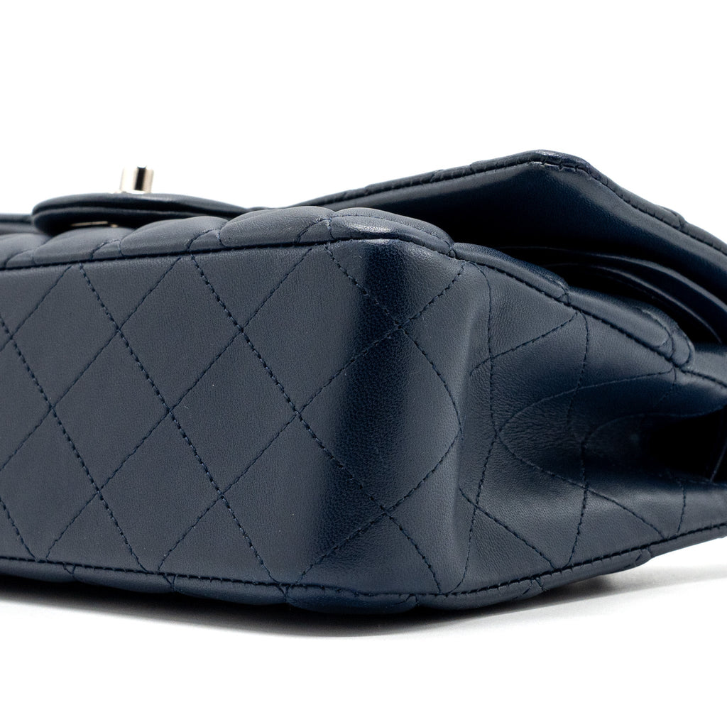 copy-of-chanel-medium-classic-double-flap-bag-lambskin-dark-blue-shw