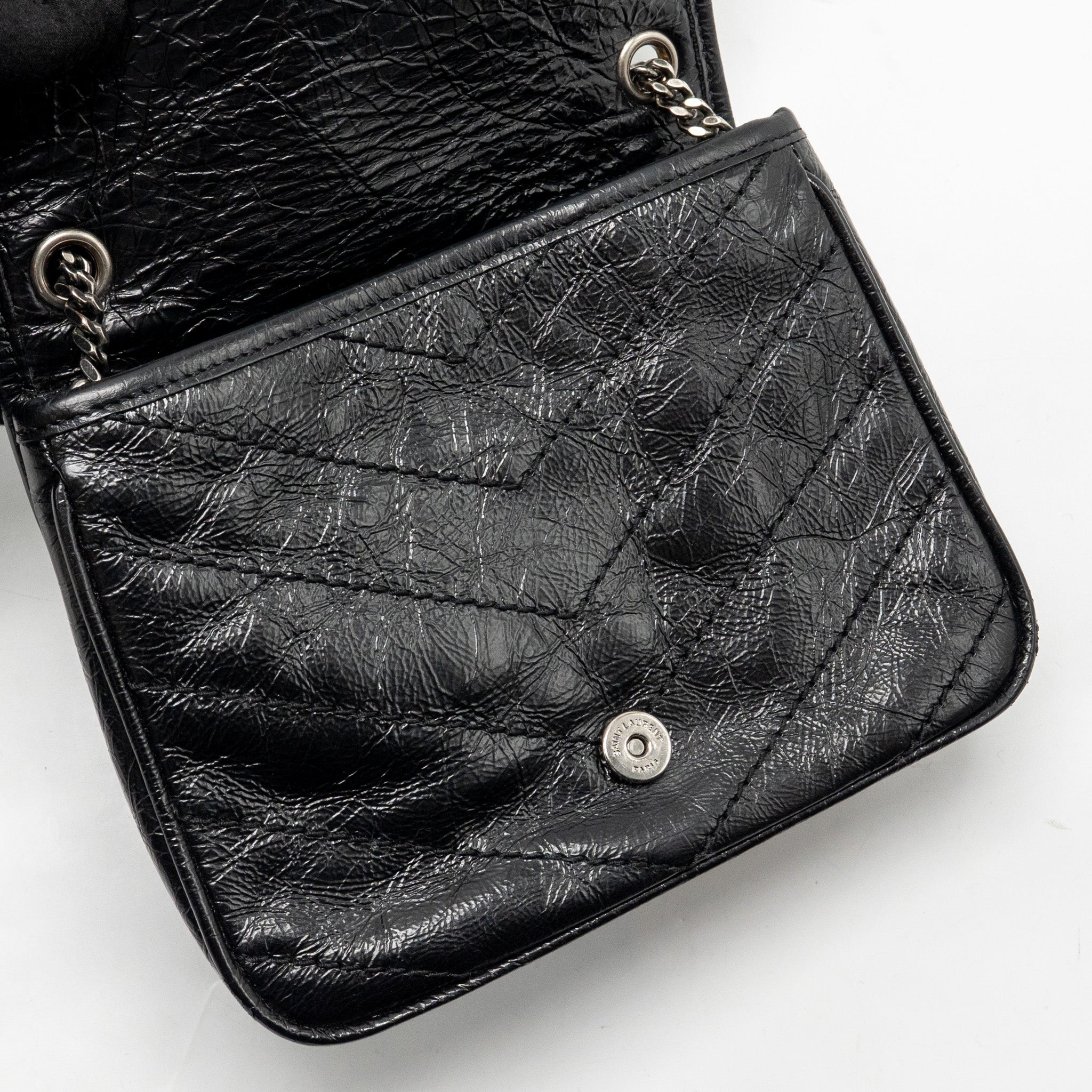 saint-laurent-ysl-niki-chain-wallet-crinkled-calfskin-black-shw