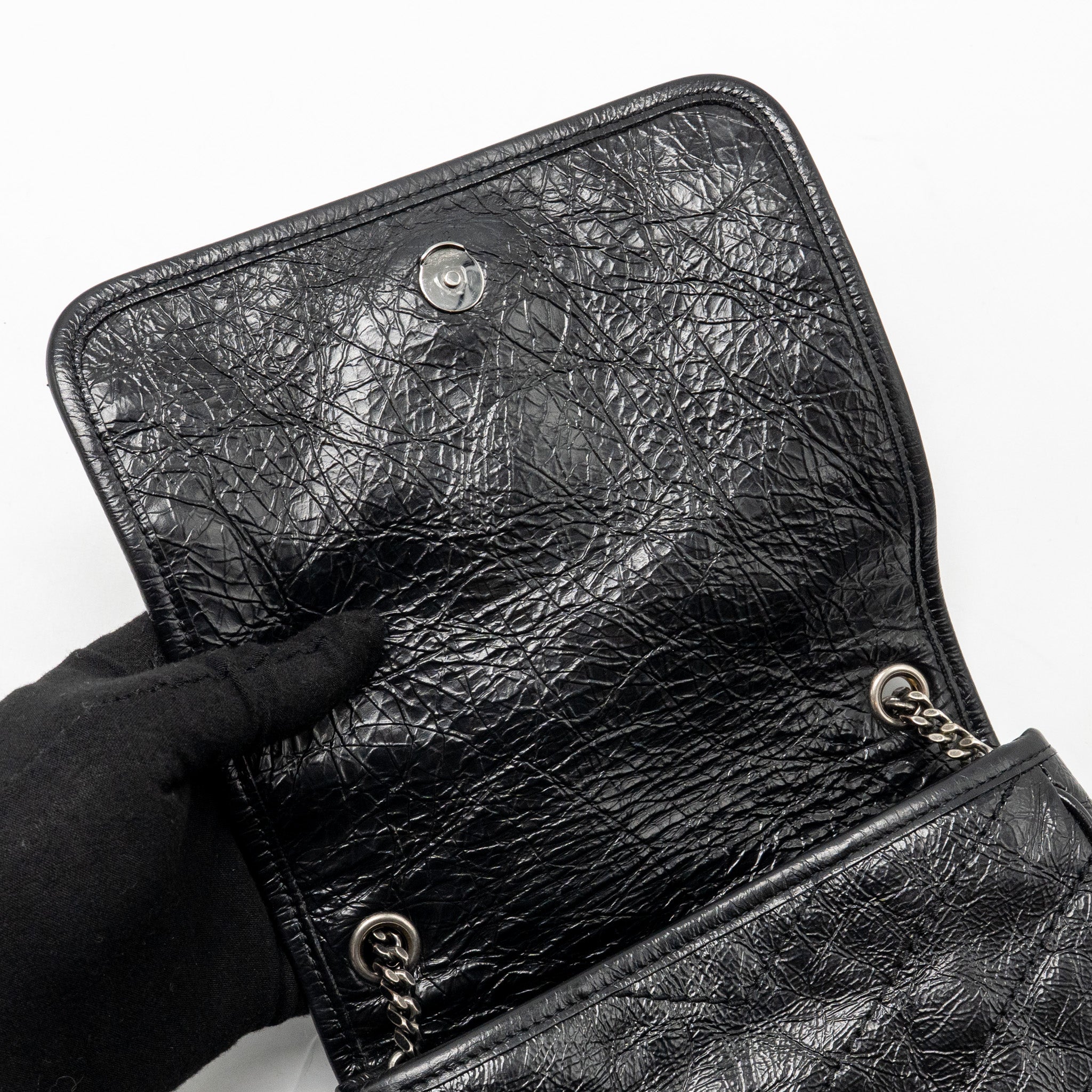 saint-laurent-ysl-niki-chain-wallet-crinkled-calfskin-black-shw