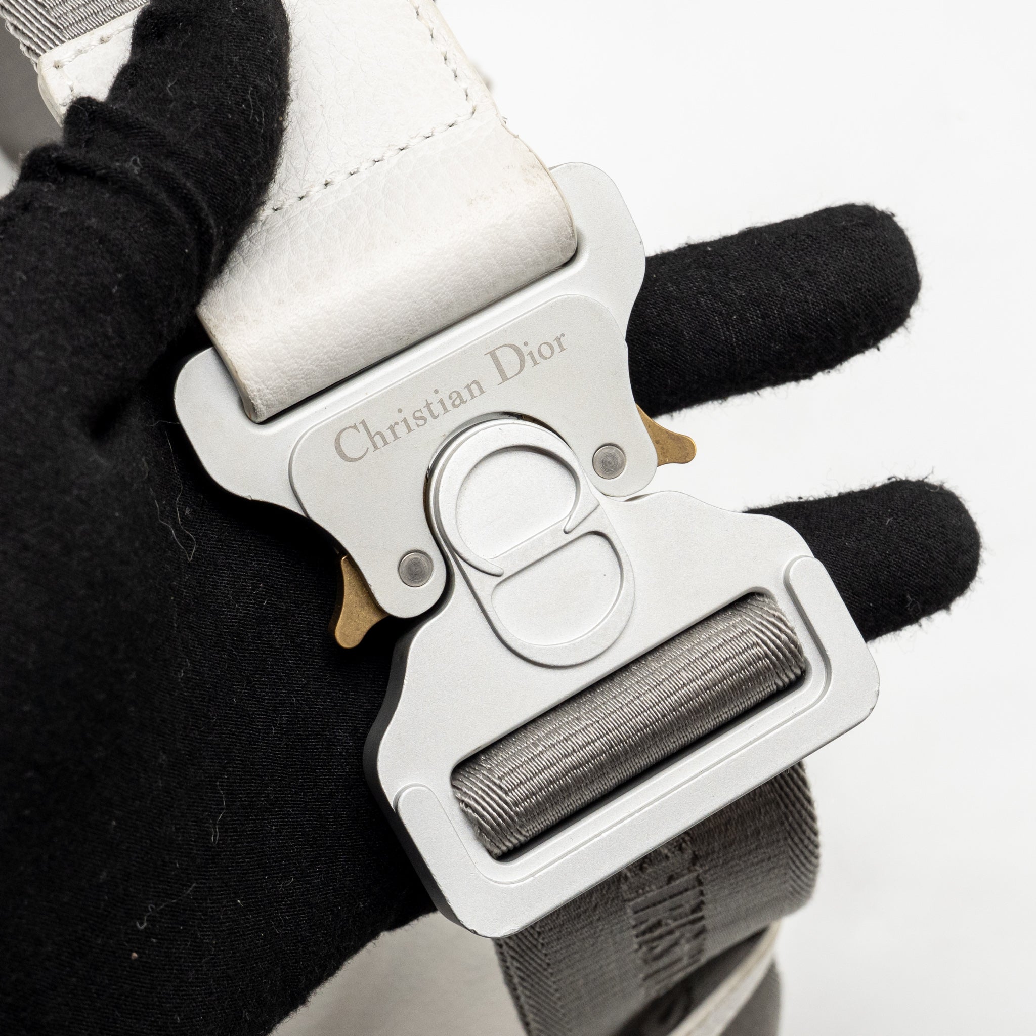 dior-homme-saddle-belt-bag-calfskin-white-shw