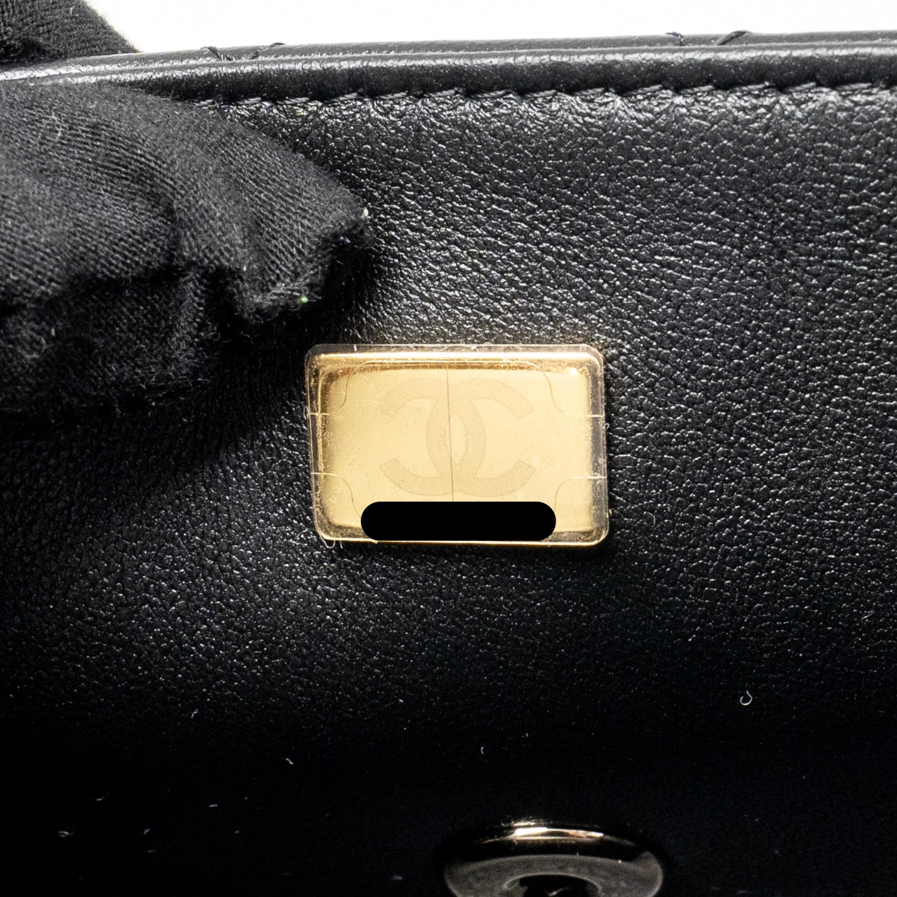 chanel-top-handle-mini-rectangular-flap-bag-lambskin-black-lghwmicrochip-4