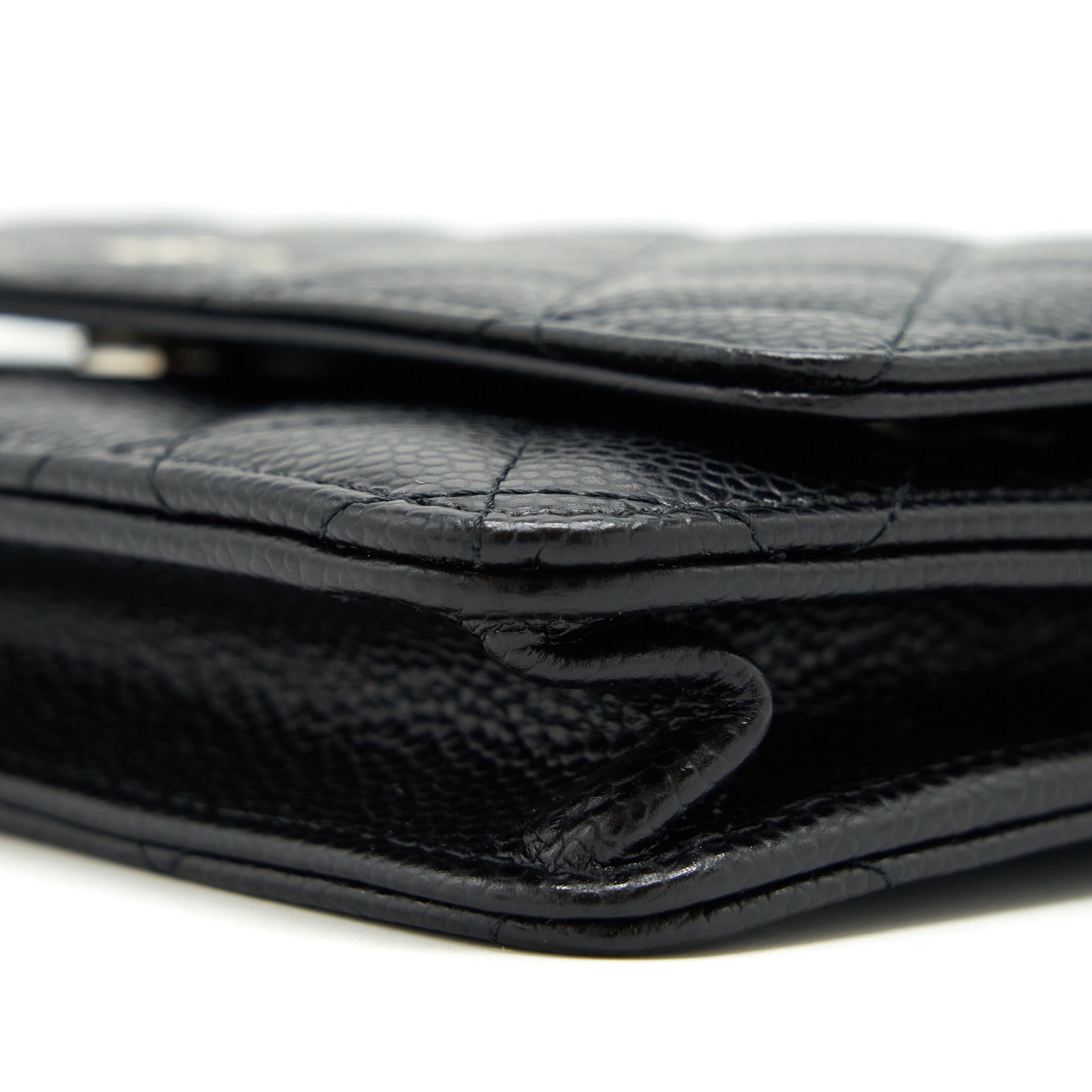 chanel-classic-wallet-on-chain-caviar-black-shw