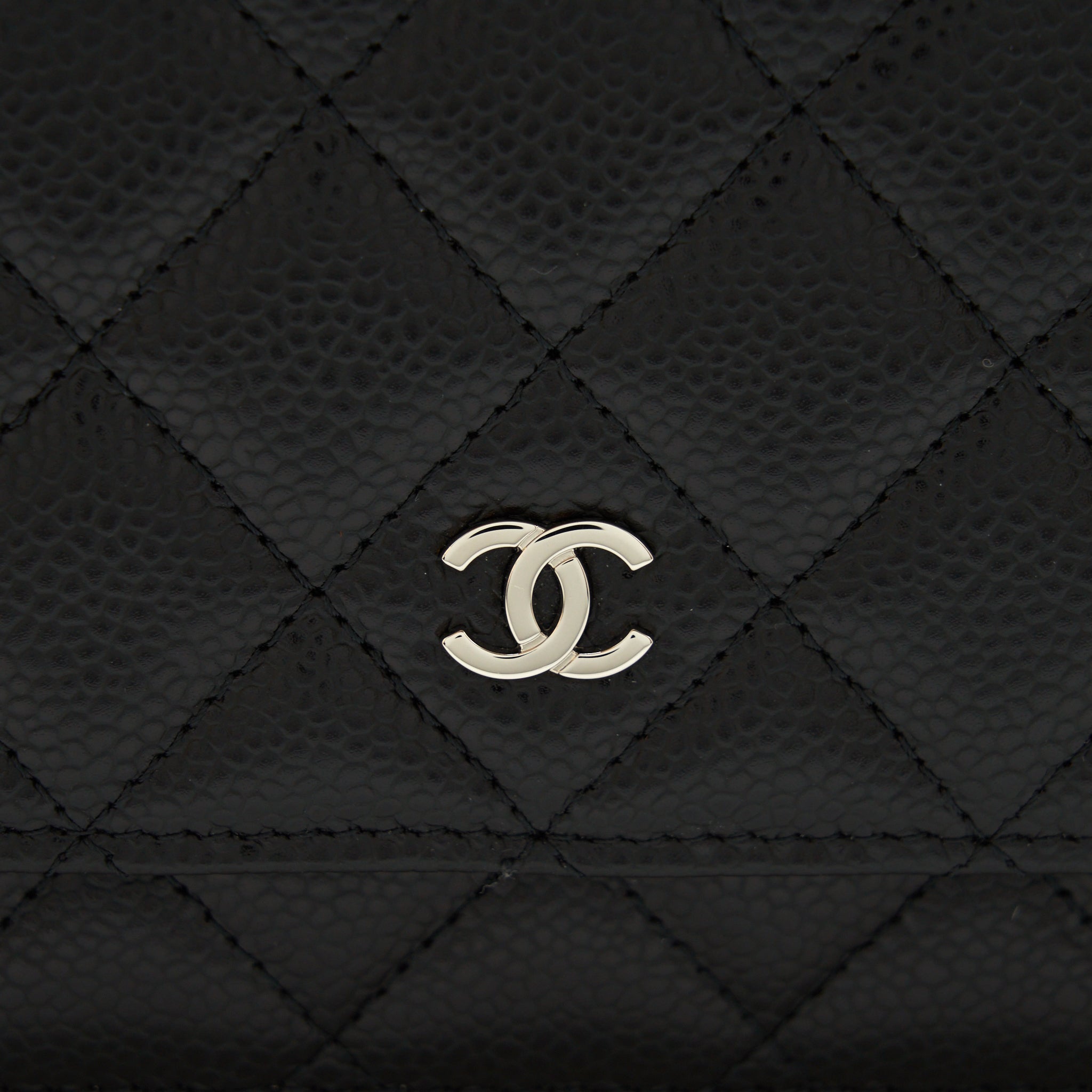 chanel-classic-wallet-on-chain-caviar-black-shw