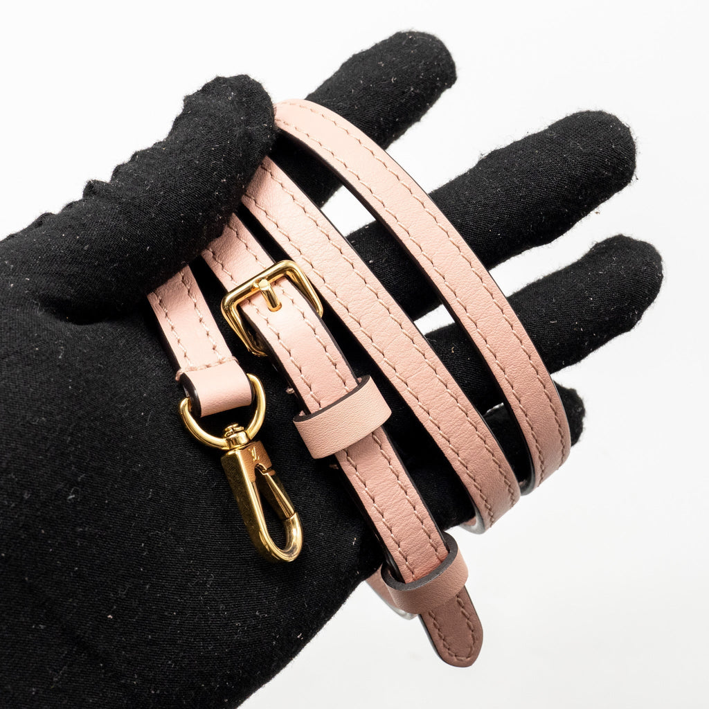 louis-vuitton-locky-bb-monogram-canvas-rose-poudre-ghw