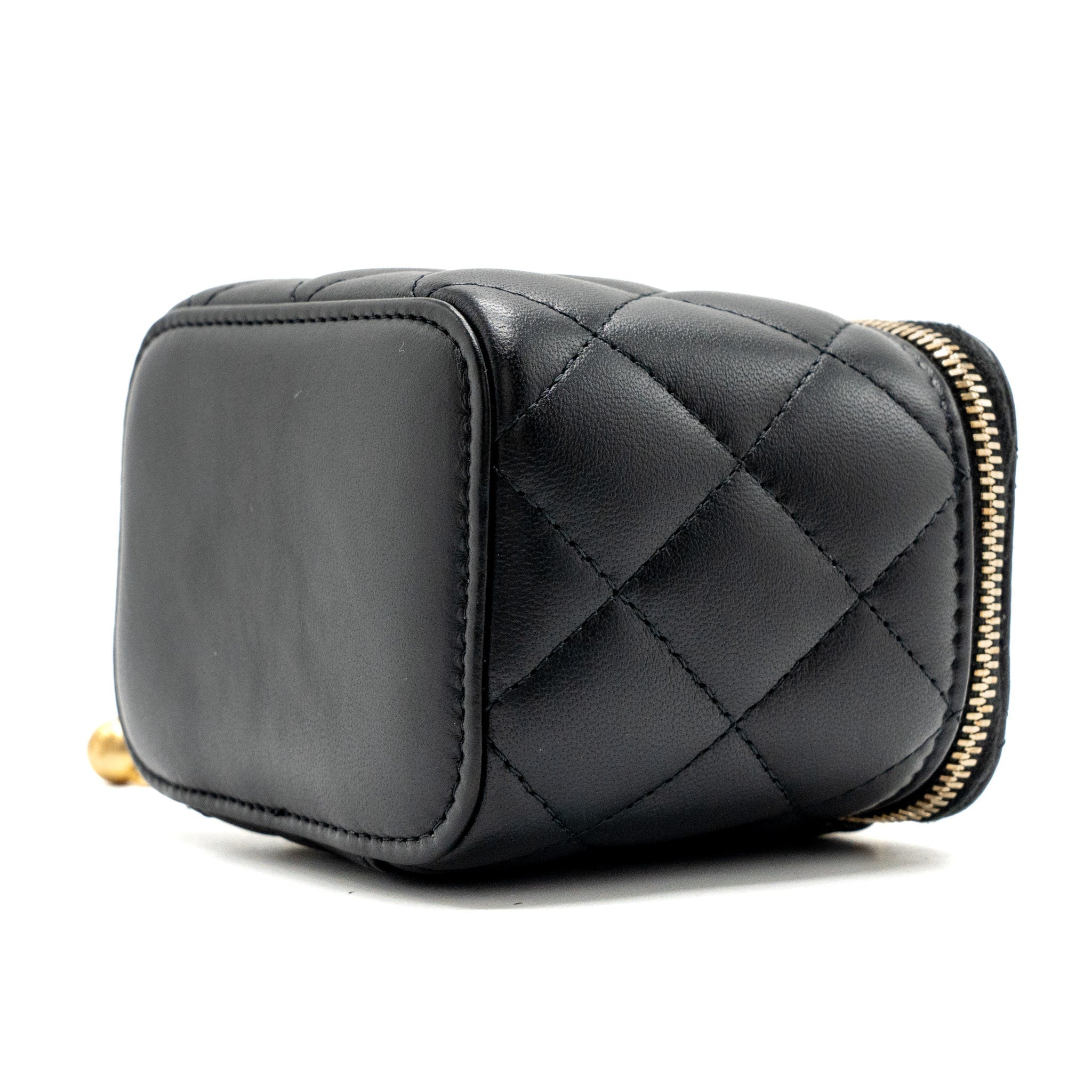 chanel-pearl-crush-mini-vanity-with-chain-lambskin-black-ghw-2