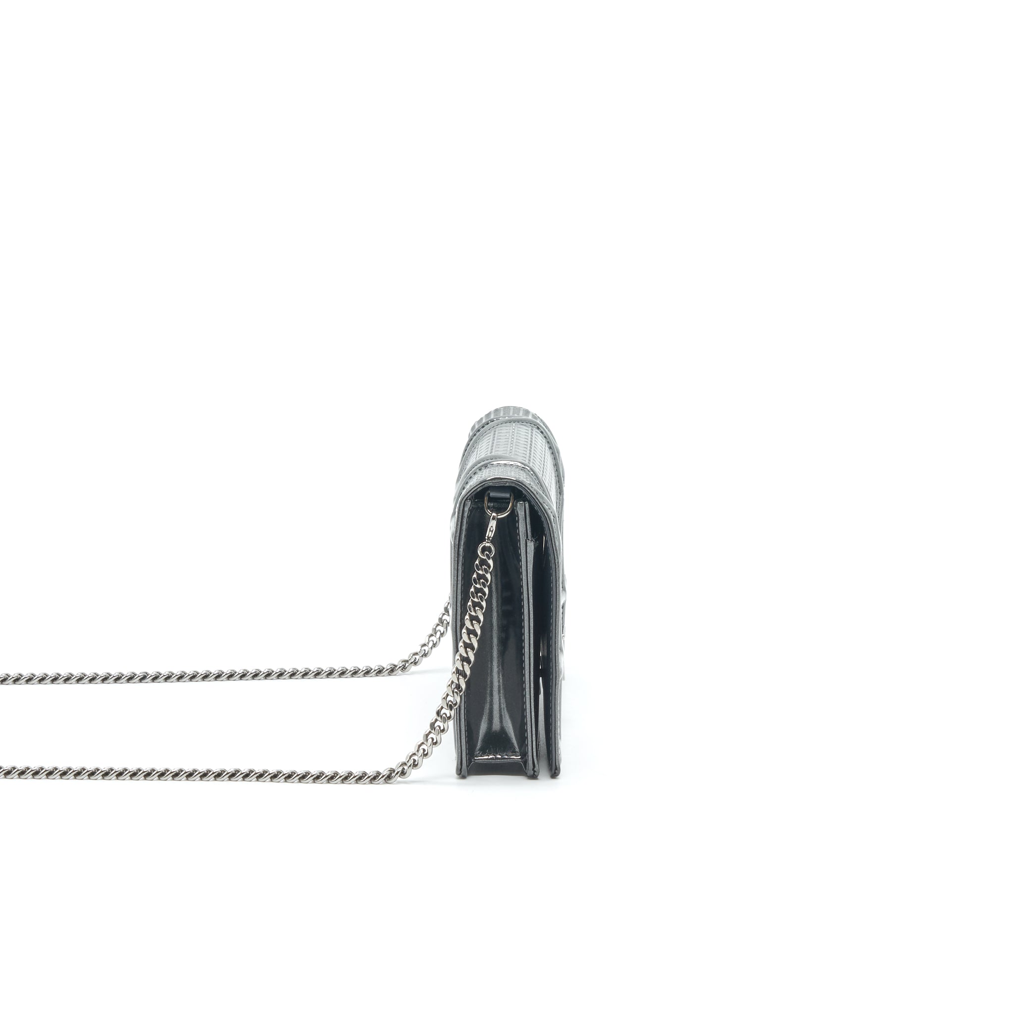 christian-dior-diorama-wallet-on-chain-metallic-metallic-black-shw