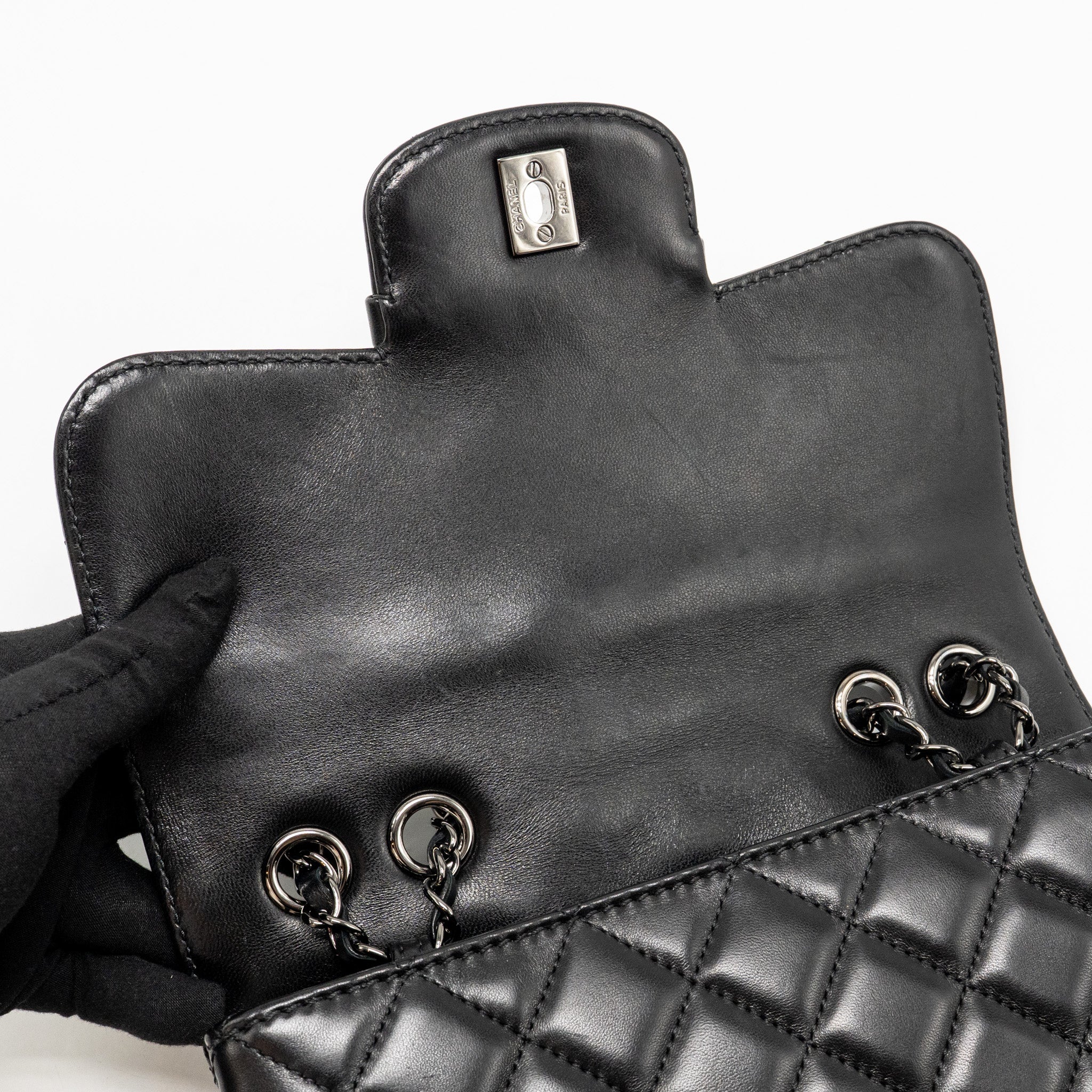 chanel-coco-loop-single-flap-bag-lambskin-black-shw-copy