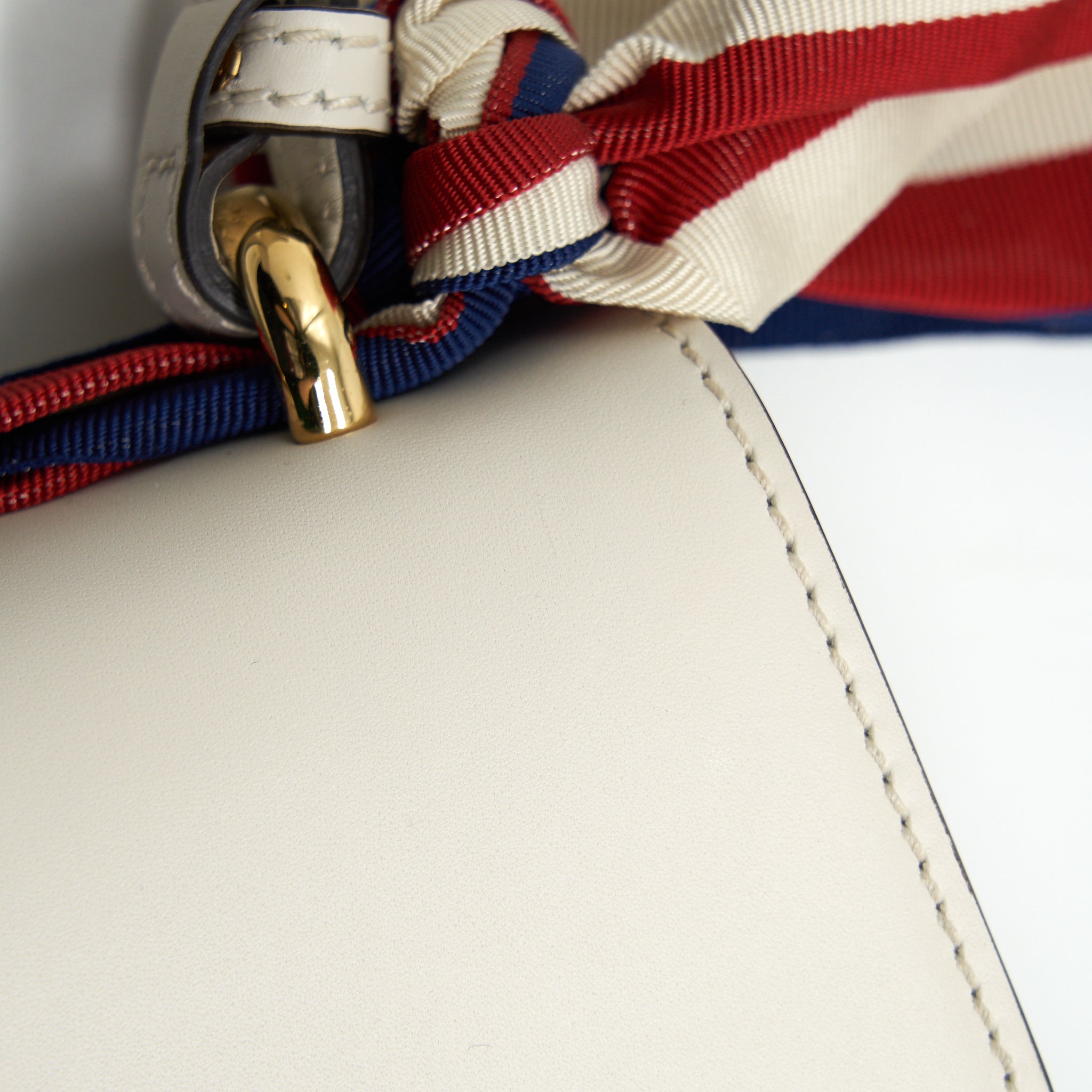 gucci-small-sylvie-bag-white