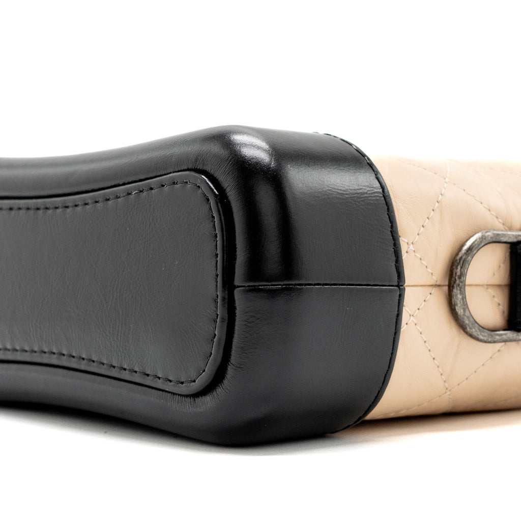 chanel-small-gabrielle-hobo-bag-aged-calfskin-beige-black-multicolour-hardware
