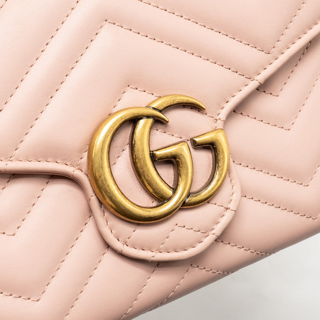 gucci-gg-marmont-wallet-on-chain-calfskin-pink-ghw