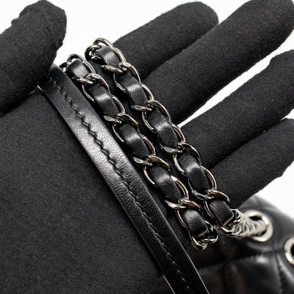 chanel-coco-loop-single-flap-bag-lambskin-black-shw-copy