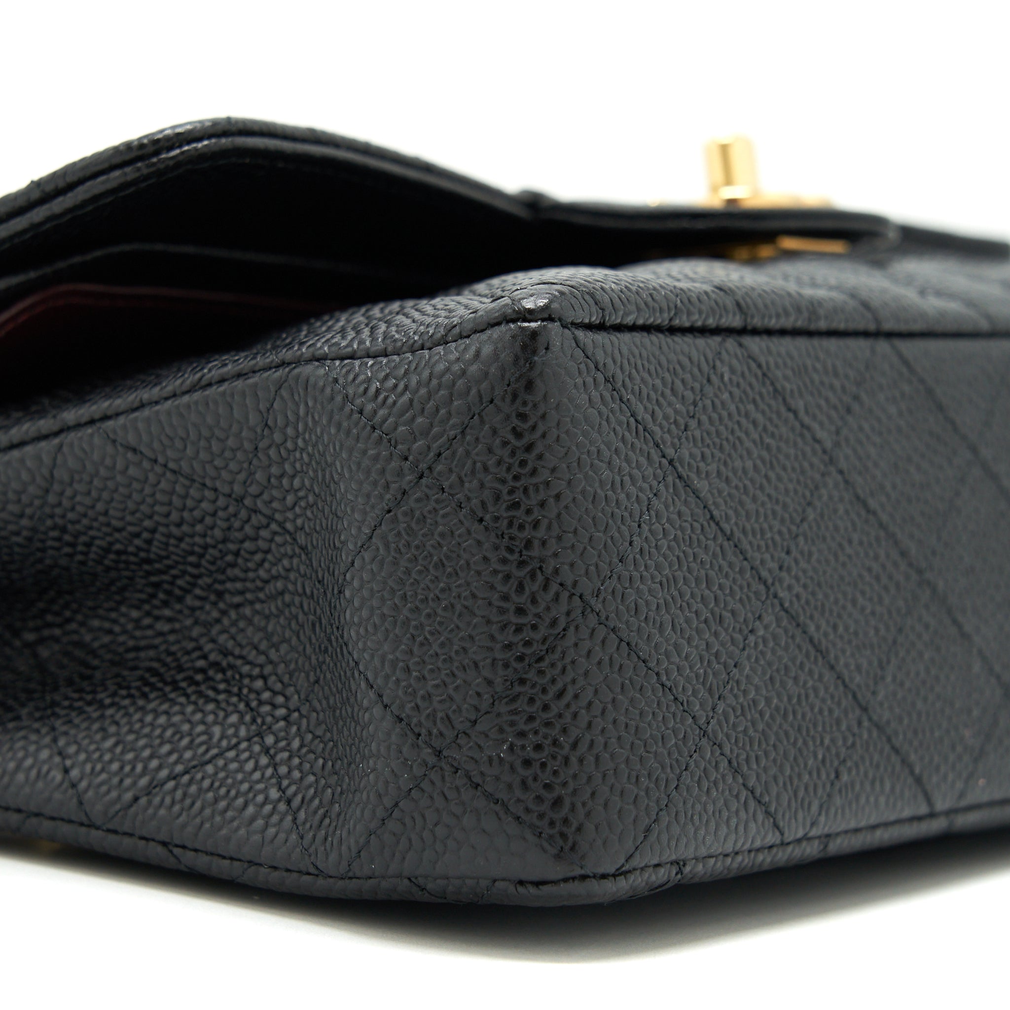 chanel-small-classic-double-flap-caviar-black-ghw