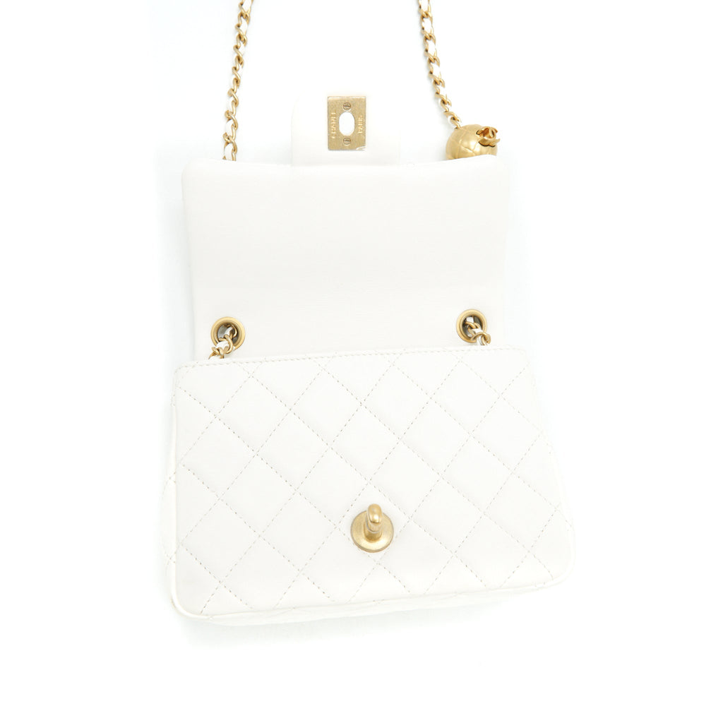chanel-pearl-crush-mini-square-flap-bag-white-ghw