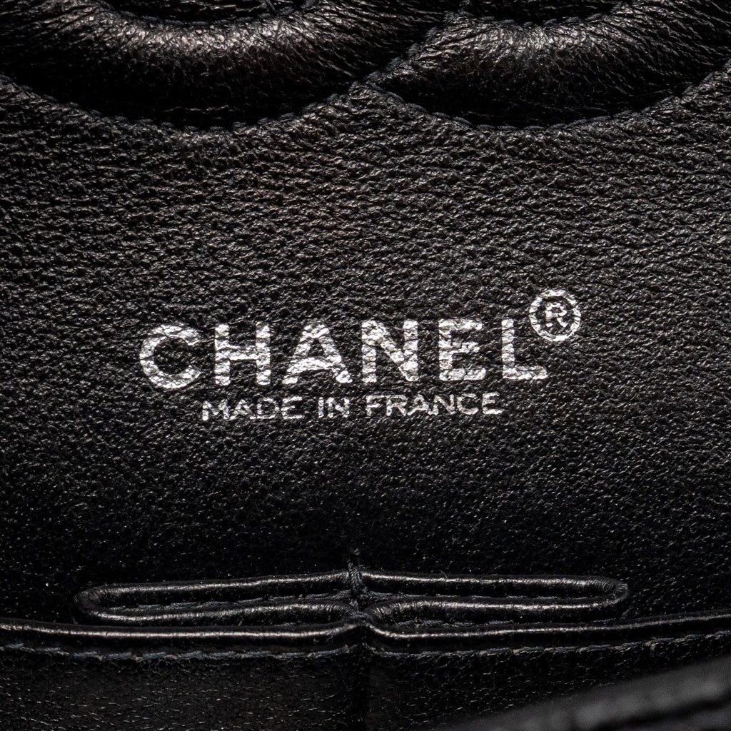 chanel-medium-classic-double-flap-bag-caviar-black-shw-9