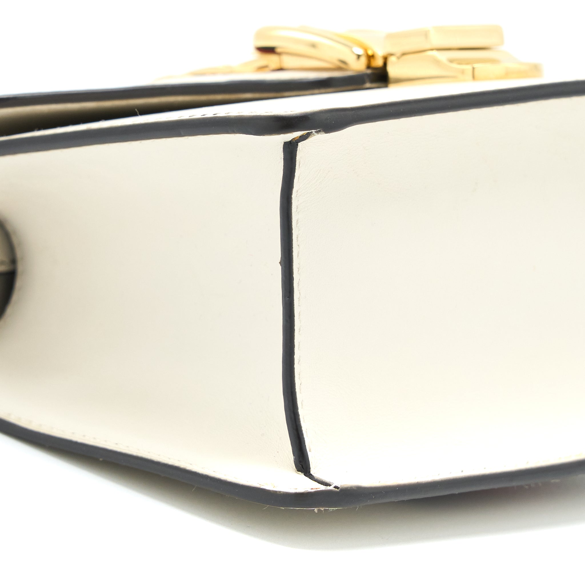 gucci-mini-top-handle-sylvie-bag-calfskin-white-ghw