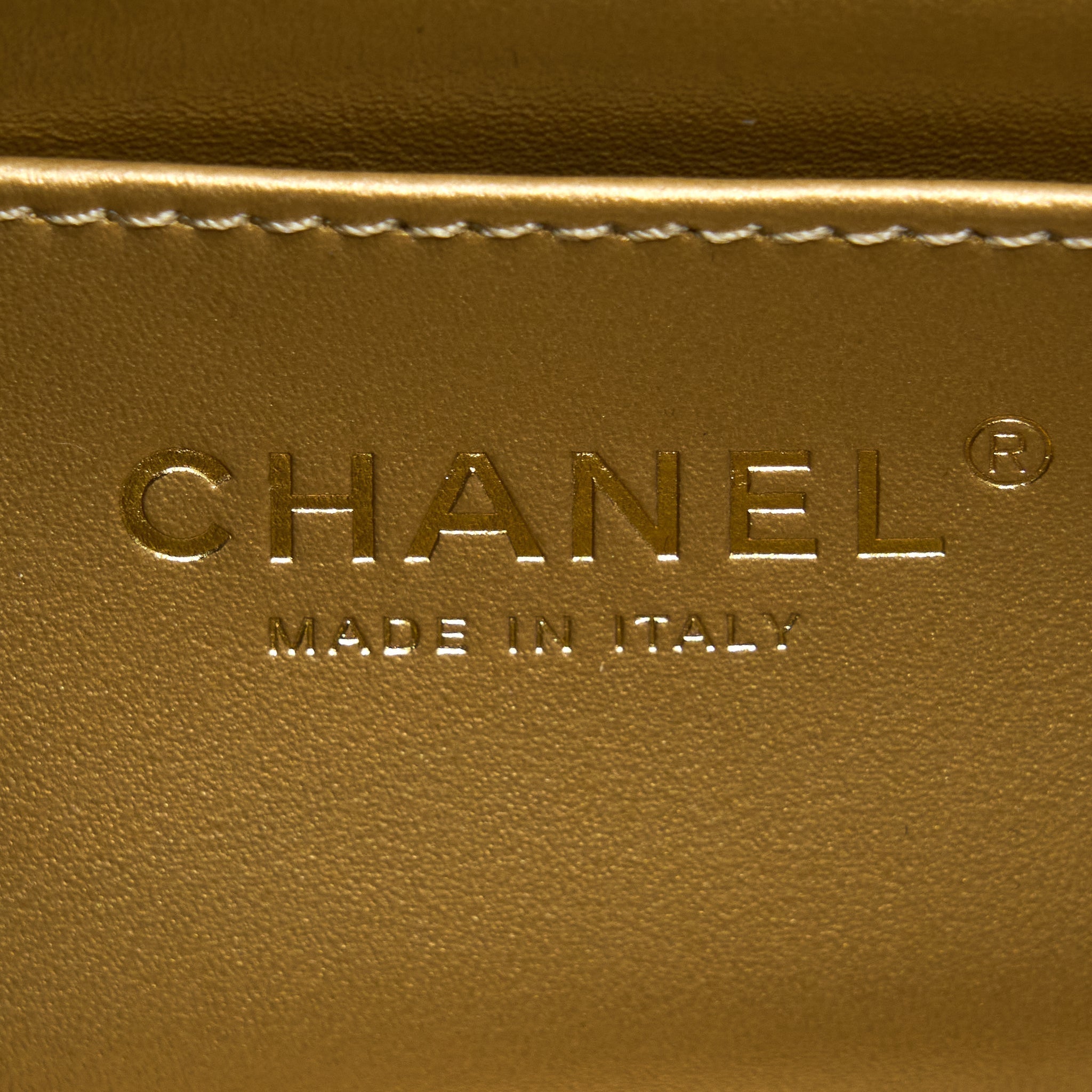chanel-pearl-crush-mini-rectangular-lambskin-black-with-ghw-microchip