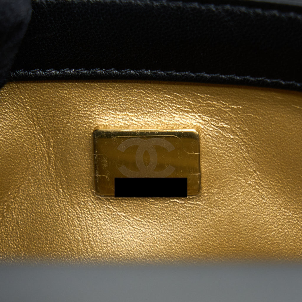 chanel-pearl-crush-mini-rectangular-lambskin-black-with-ghw-microchip