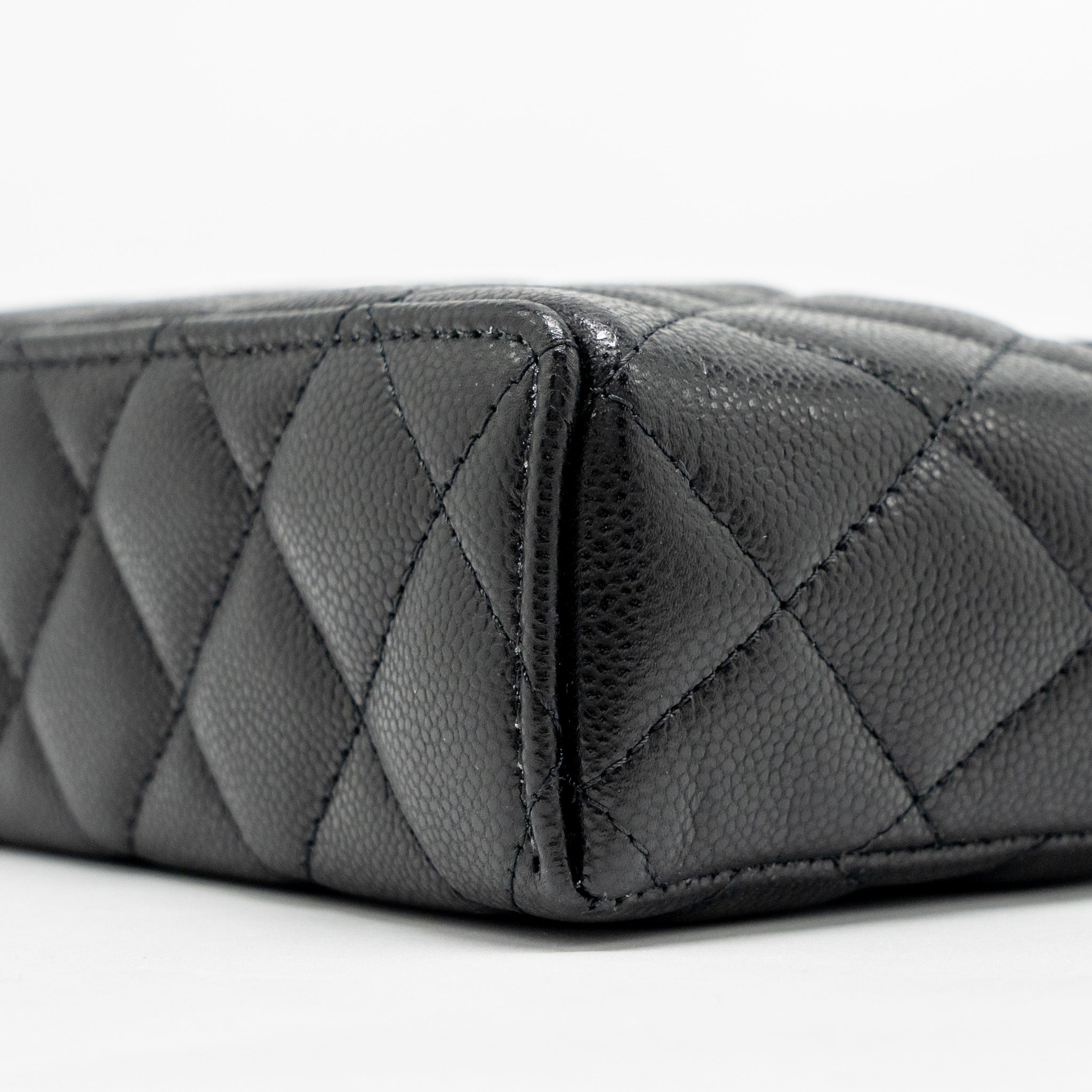 chanel-25p-cc-top-handle-vanity-with-chain-caviar-black-lghwmicrochip-copy-1