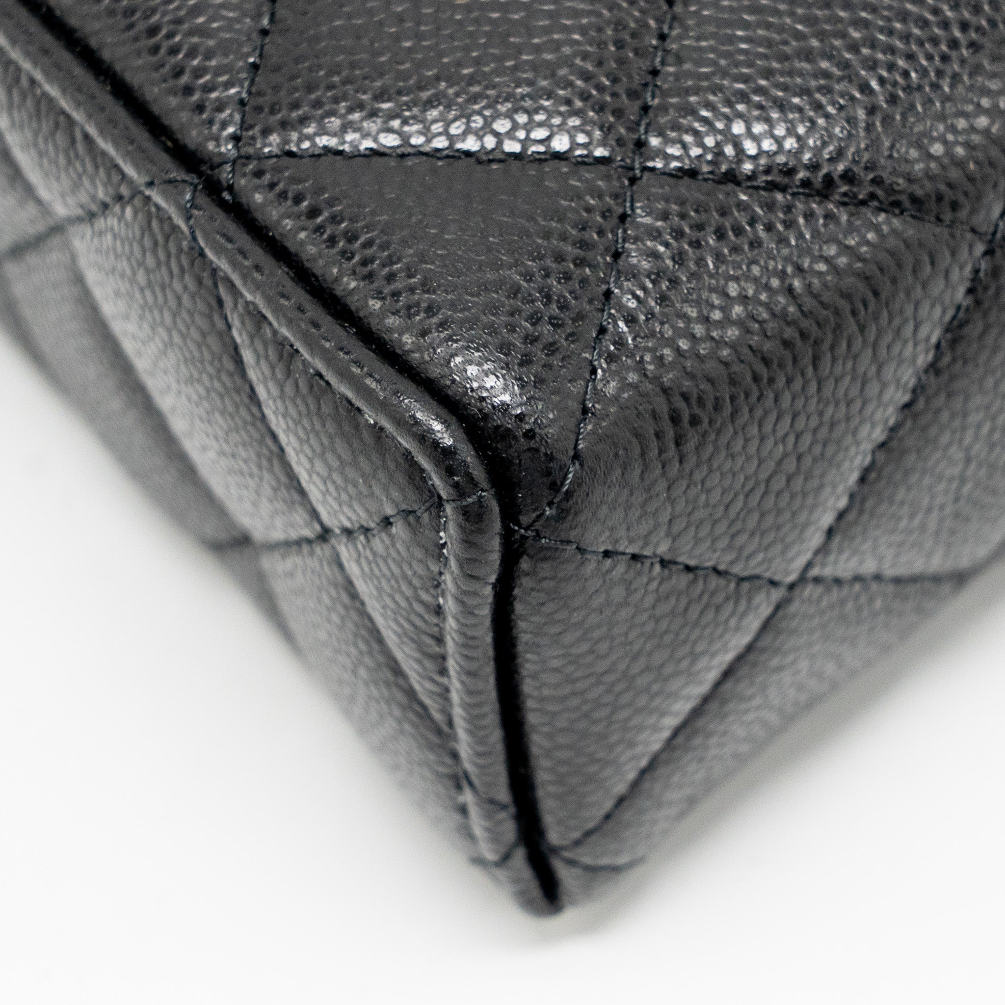 chanel-25p-cc-top-handle-vanity-with-chain-caviar-black-lghwmicrochip-copy-1