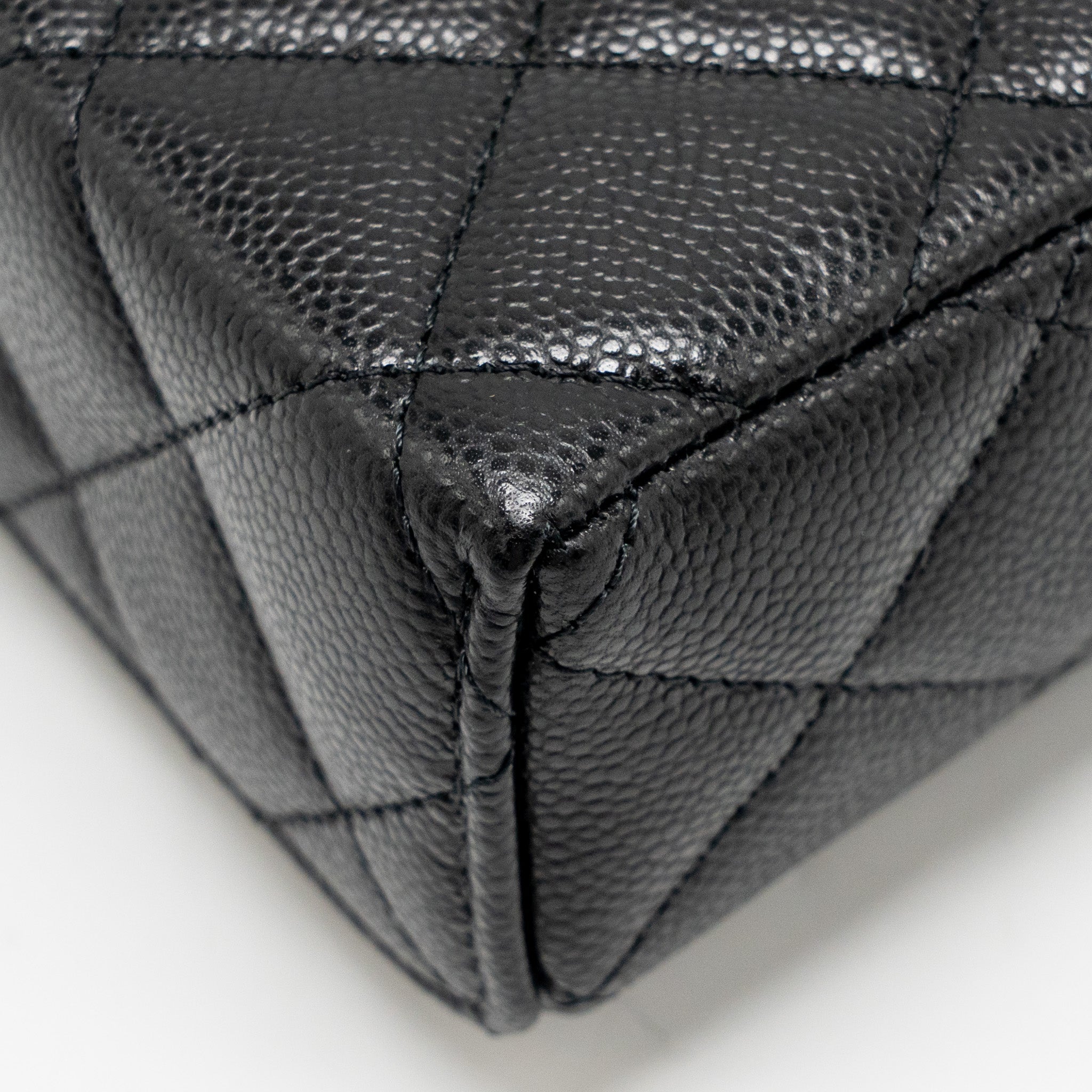 chanel-25p-cc-top-handle-vanity-with-chain-caviar-black-lghwmicrochip-copy-1