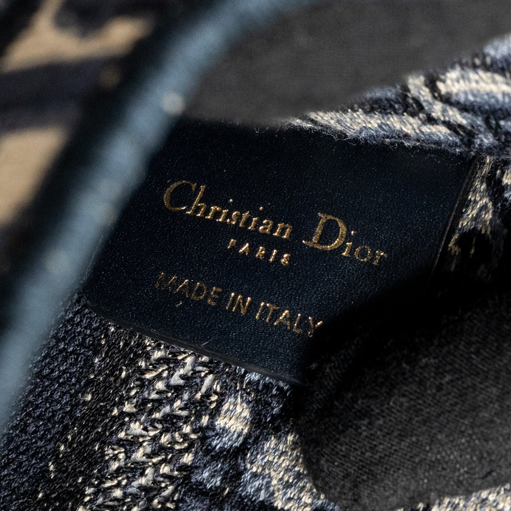 dior-mini-book-tote-bag-blue-oblique-embriodery-copy