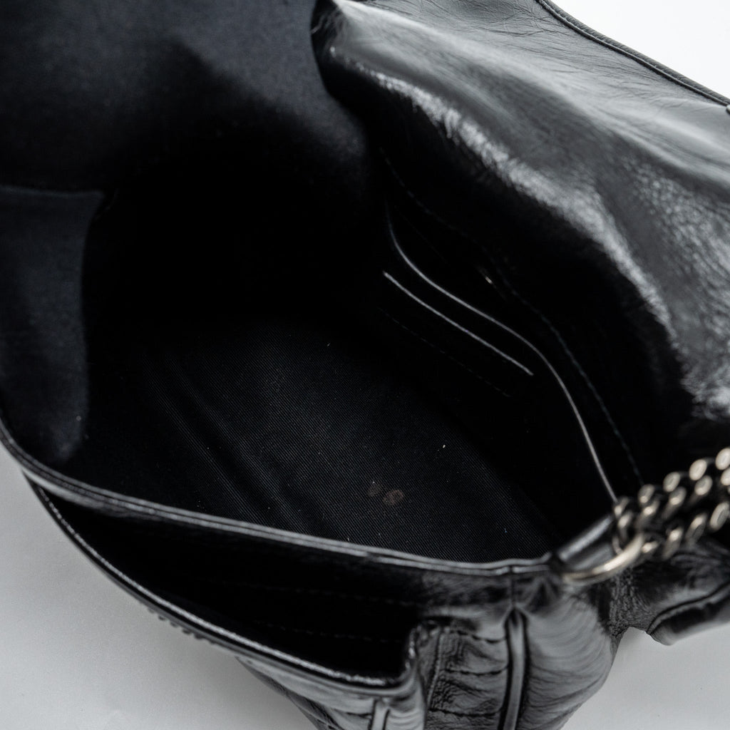 saint-laurent-ysl-niki-baby-bag-vintage-calfskin-black-ruthenium-hardware
