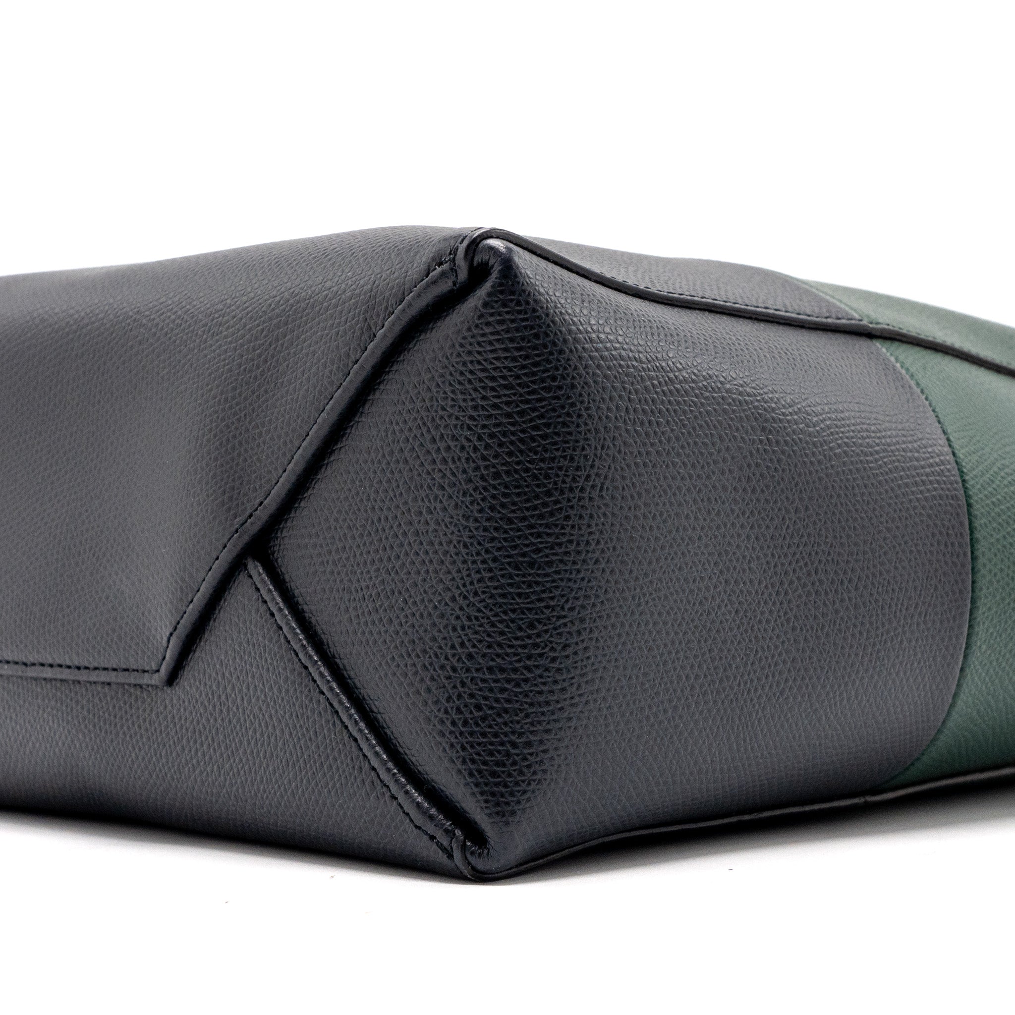 celine-vertical-cabas-calfskin-green-navy-ghw