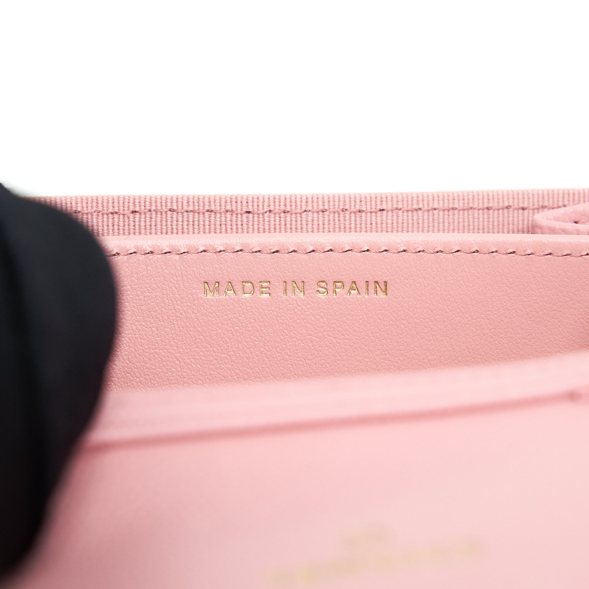 chanel-cardholder-on-chain-caviar-pink-lghw