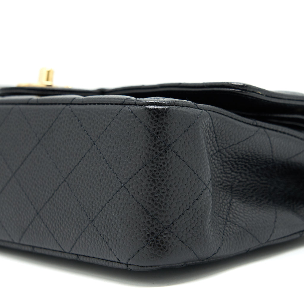 chanel-medium-classic-double-flap-bag-caviar-black-ghw-1