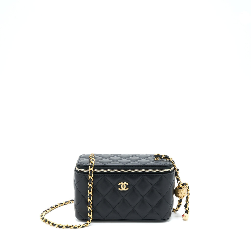chanel-22b-pearl-crush-long-vanity-with-chain-lambskin-black-ghw