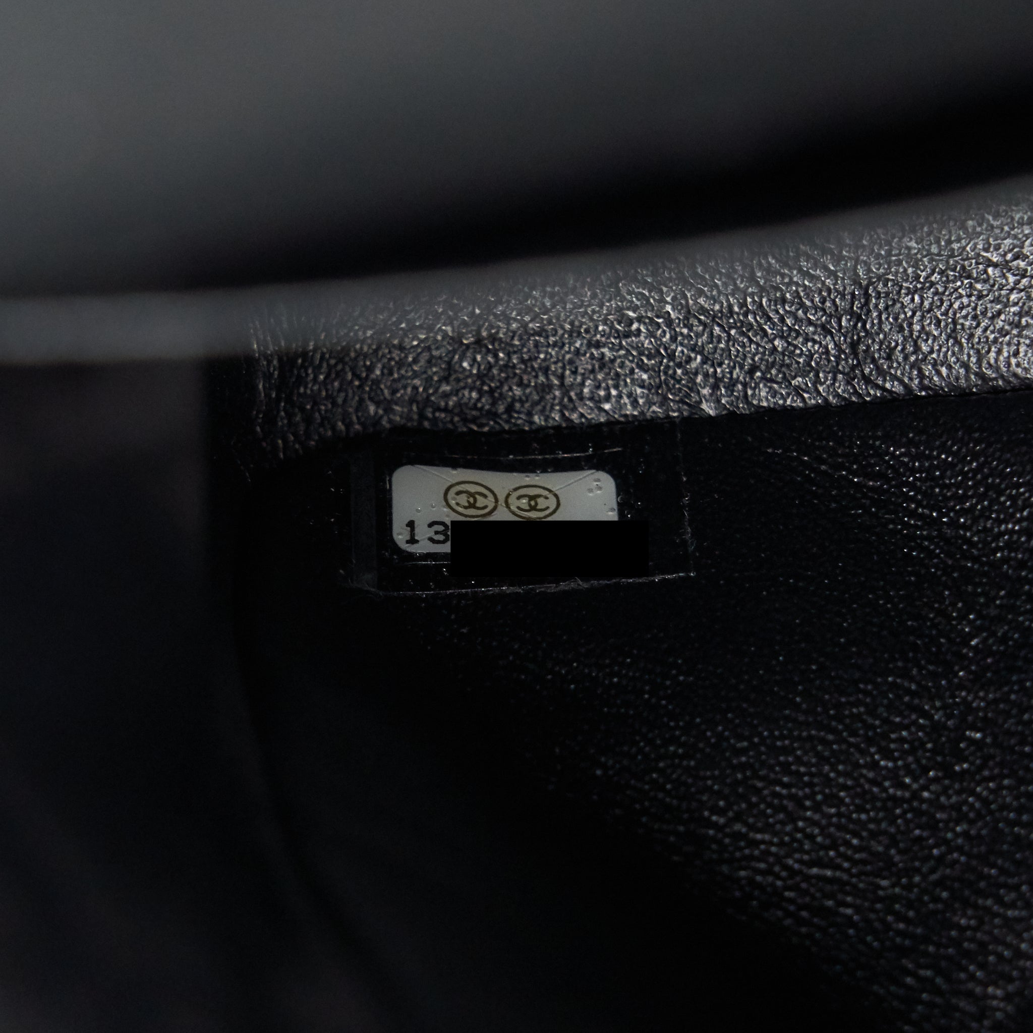 chanel-medium-classic-double-flap-bag-caviar-black-ghw-1
