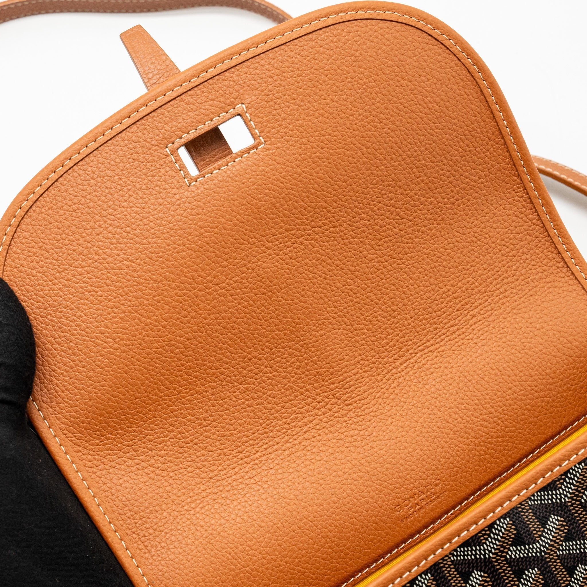 goyard-belvedere-pm-messenger-bag-goyardline-canvas-calfskin-tan-shw